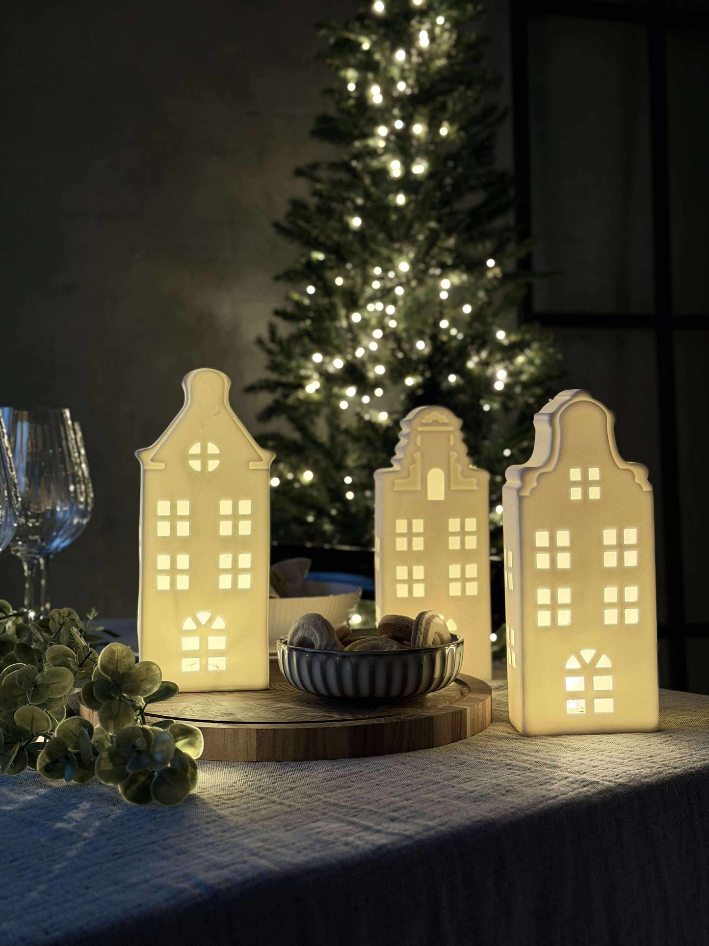 Lyshus med led  - WHITE MIX