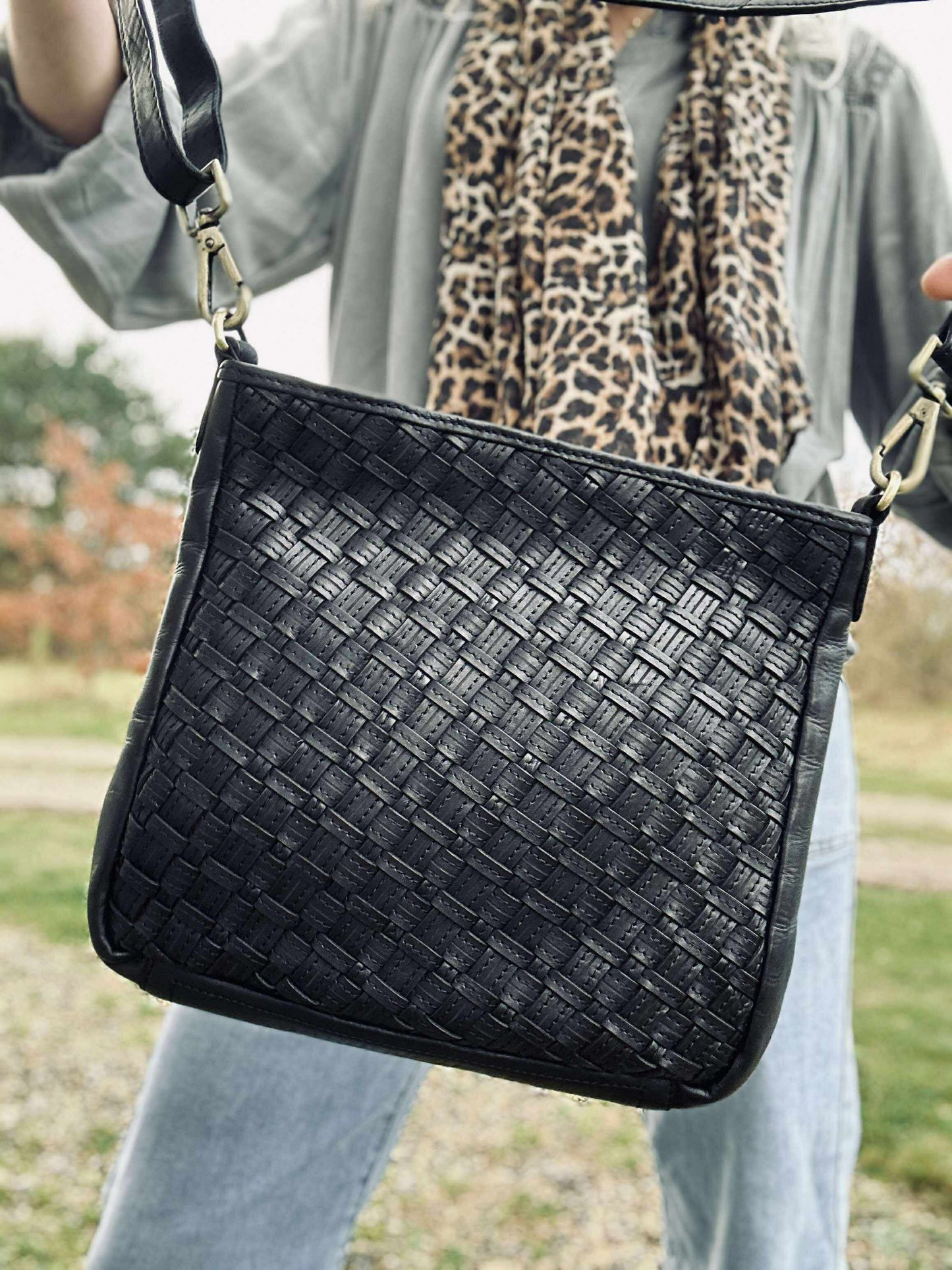 Crossover Mika medium - Black