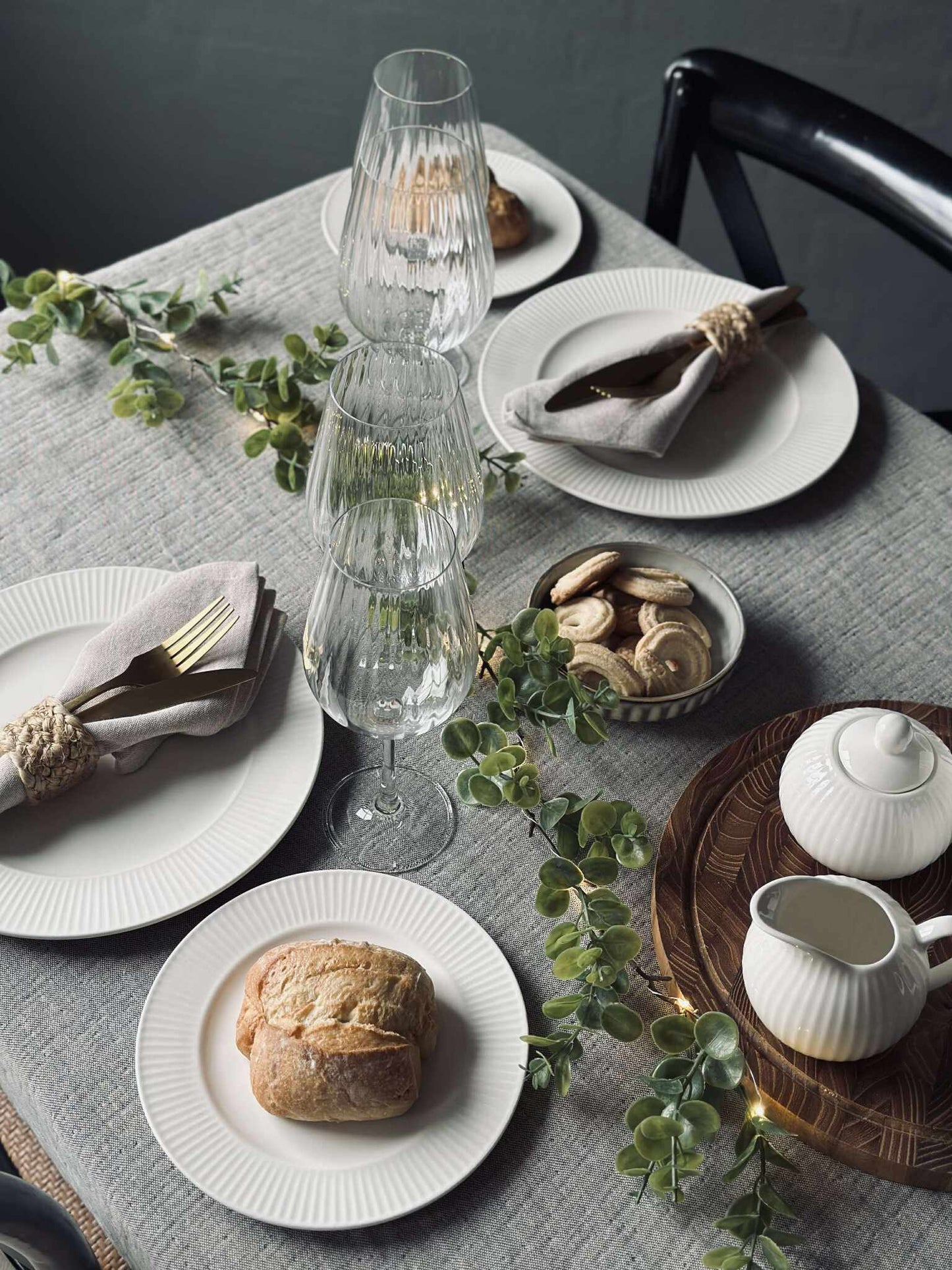 Mælkekande Riflet - Porcelæn