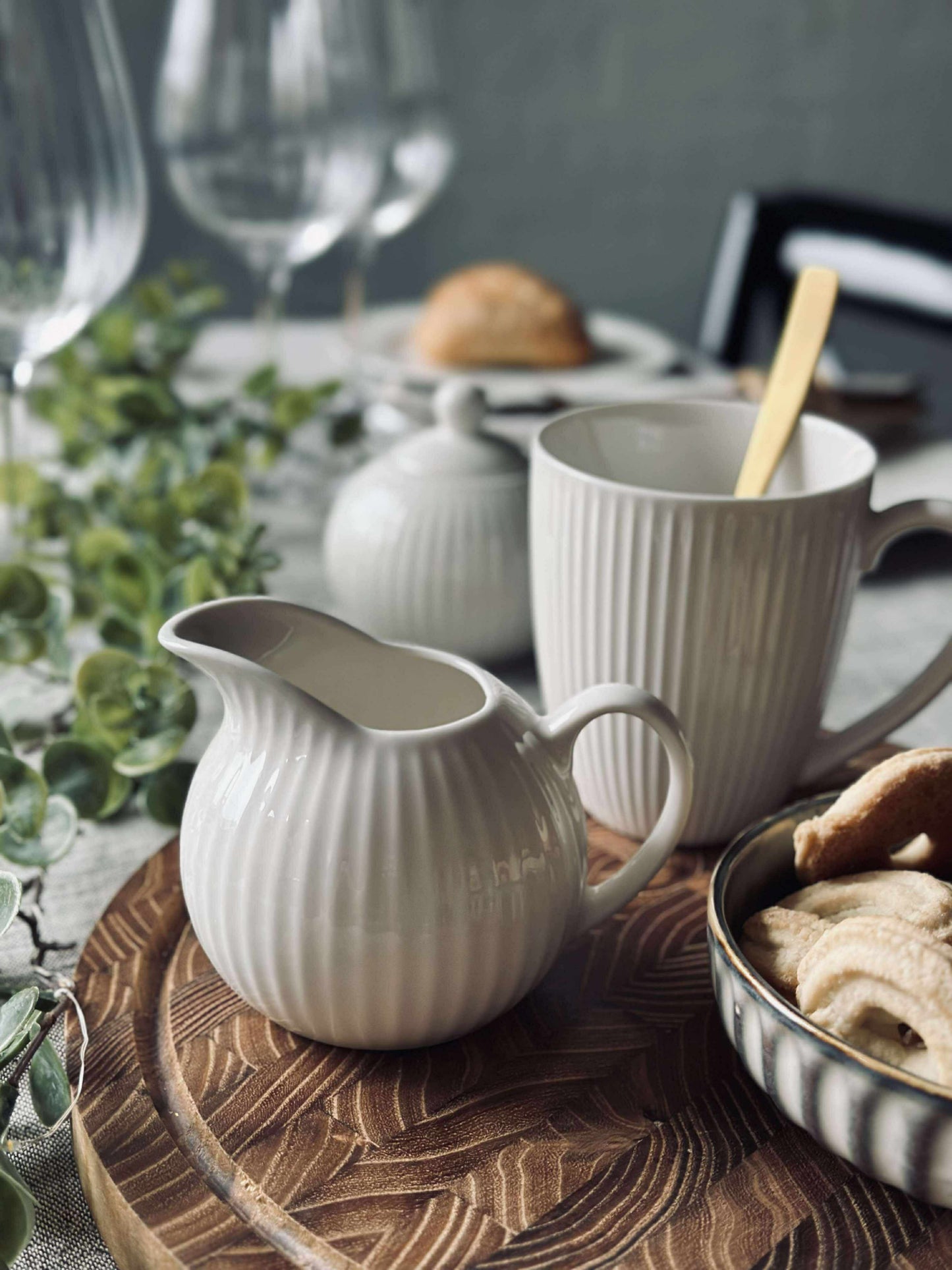 Mælkekande Riflet - Porcelæn