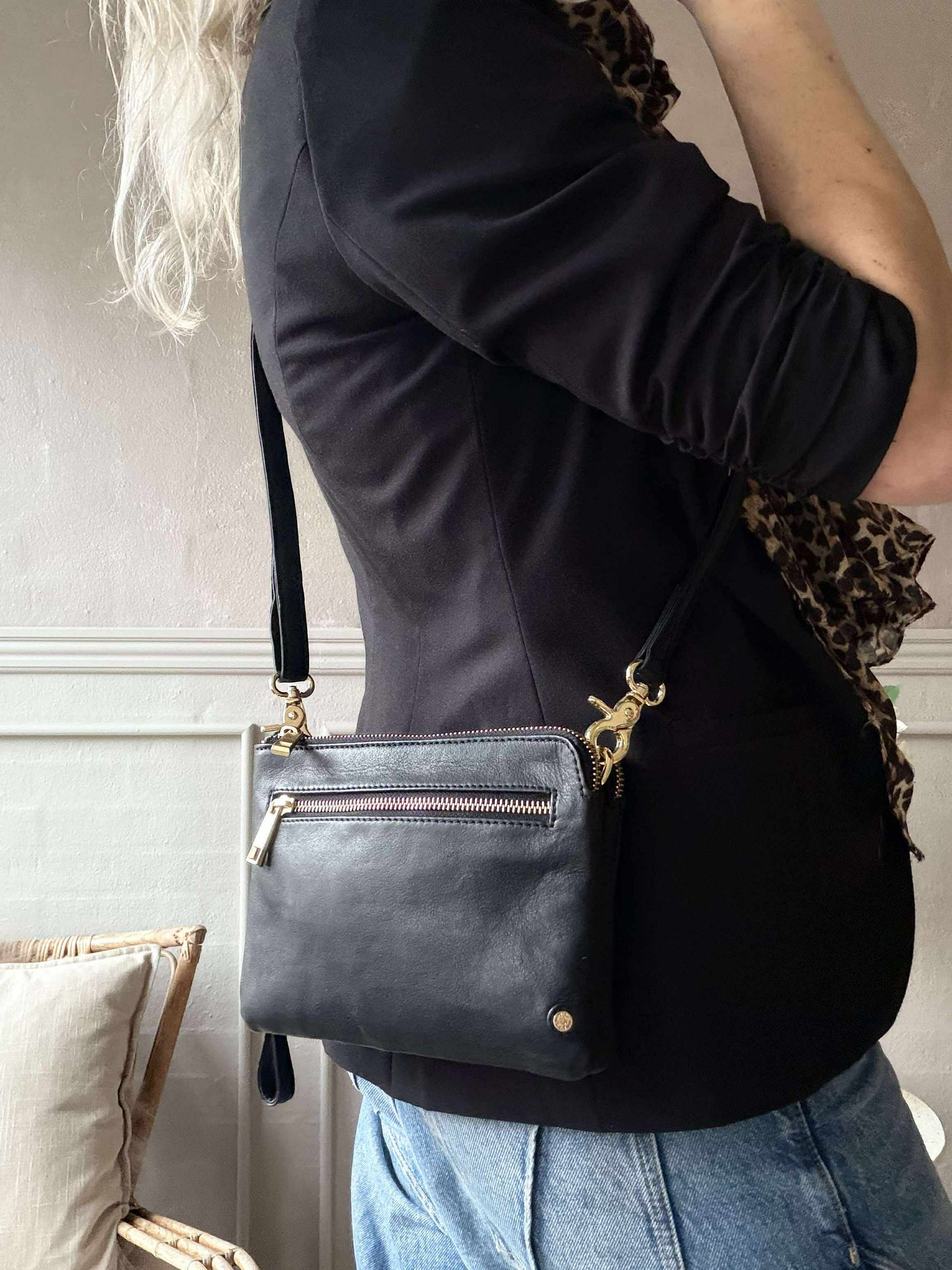 Clutch Selma- Black / gold