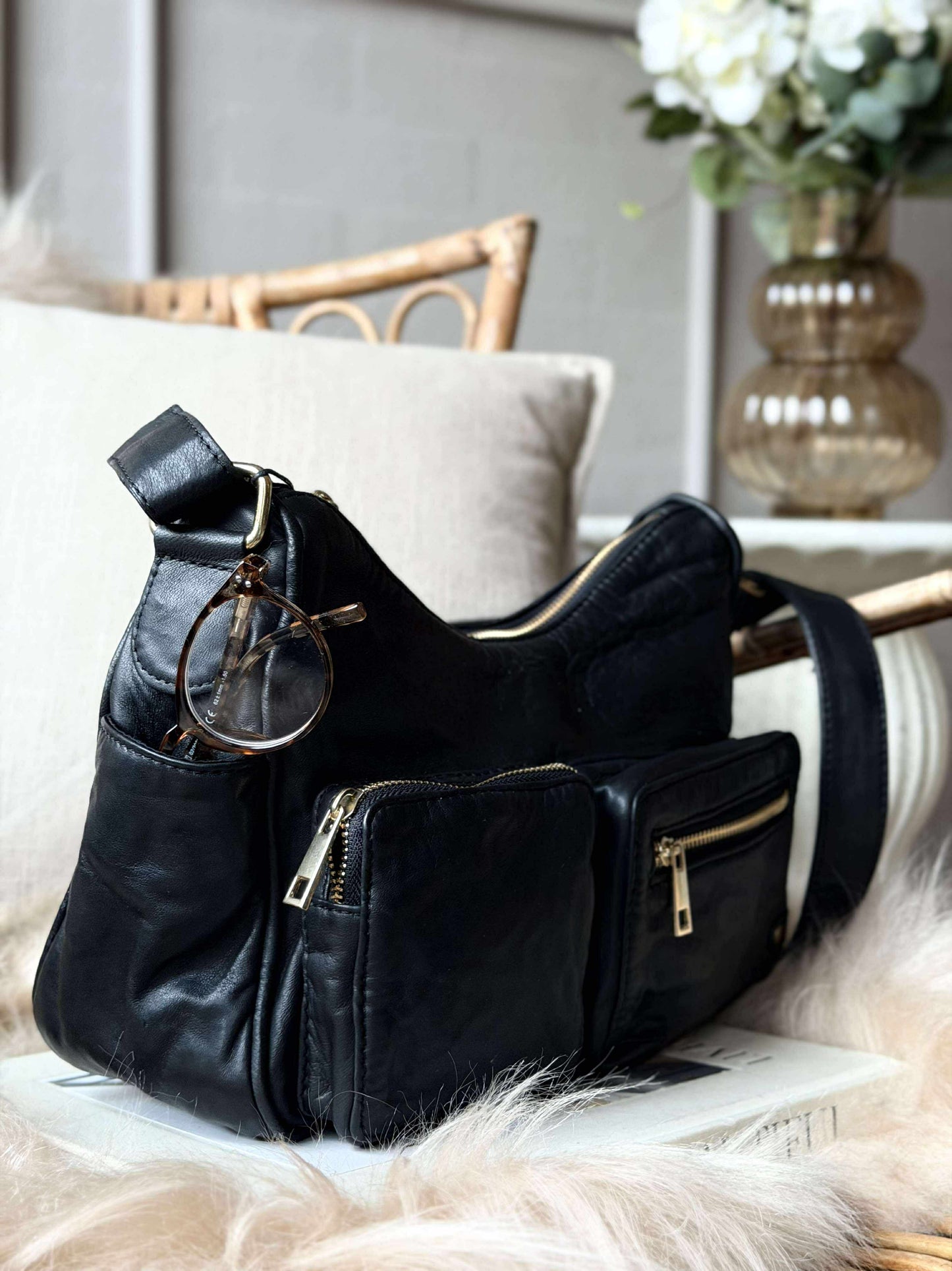 Skuldertaske Sienna - Black gold