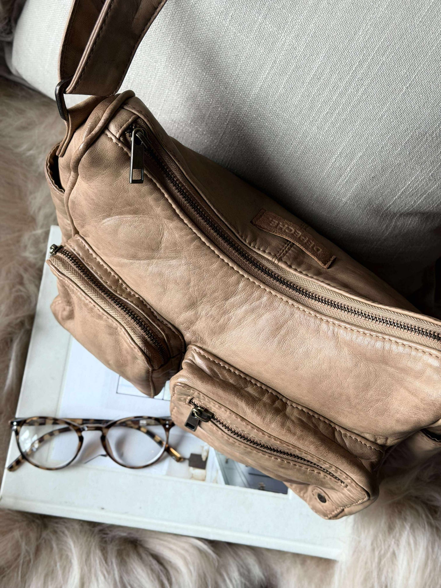 Skuldertaske Sienna - Camel