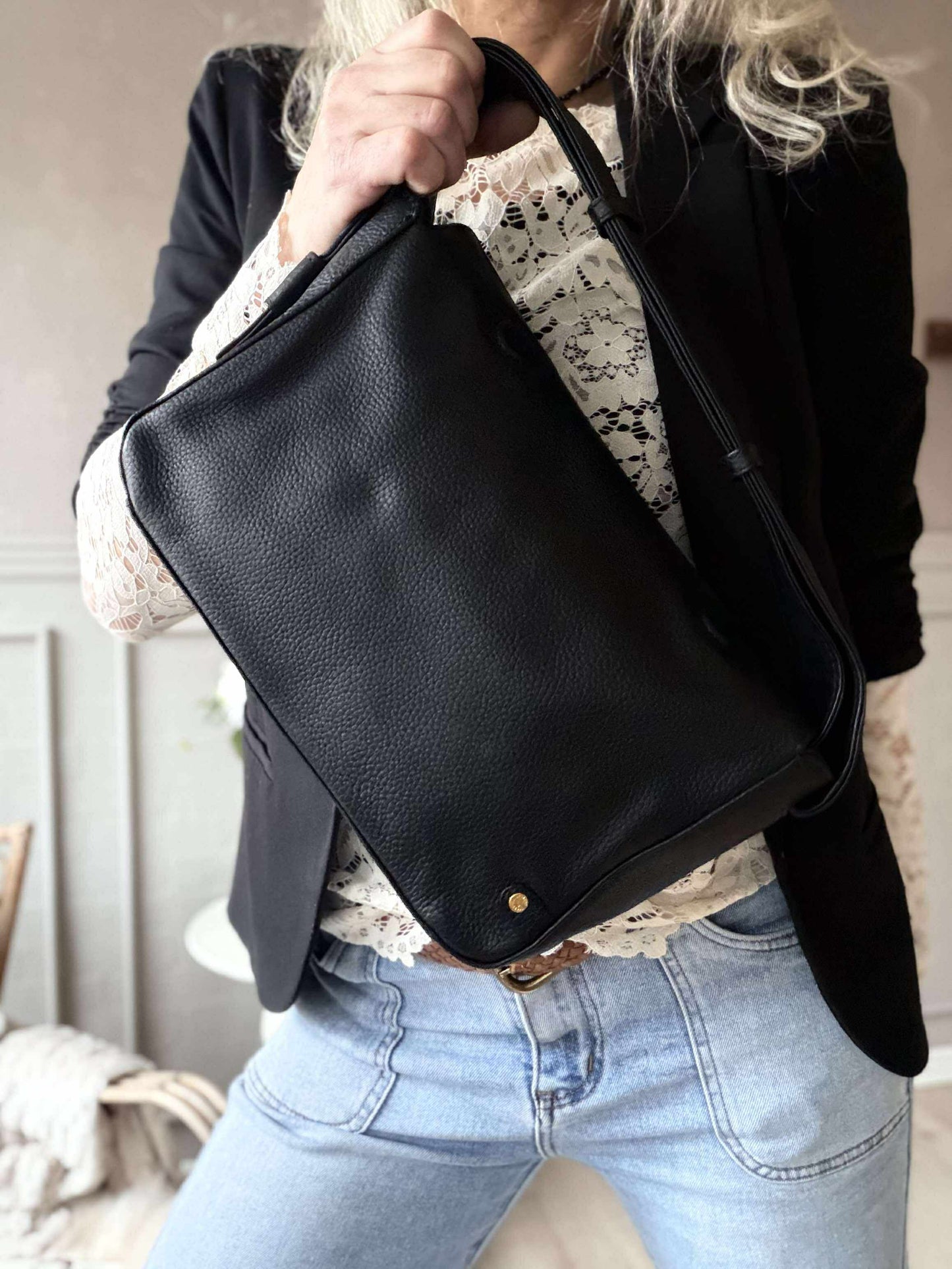 Skuldertaske Dalia - Black