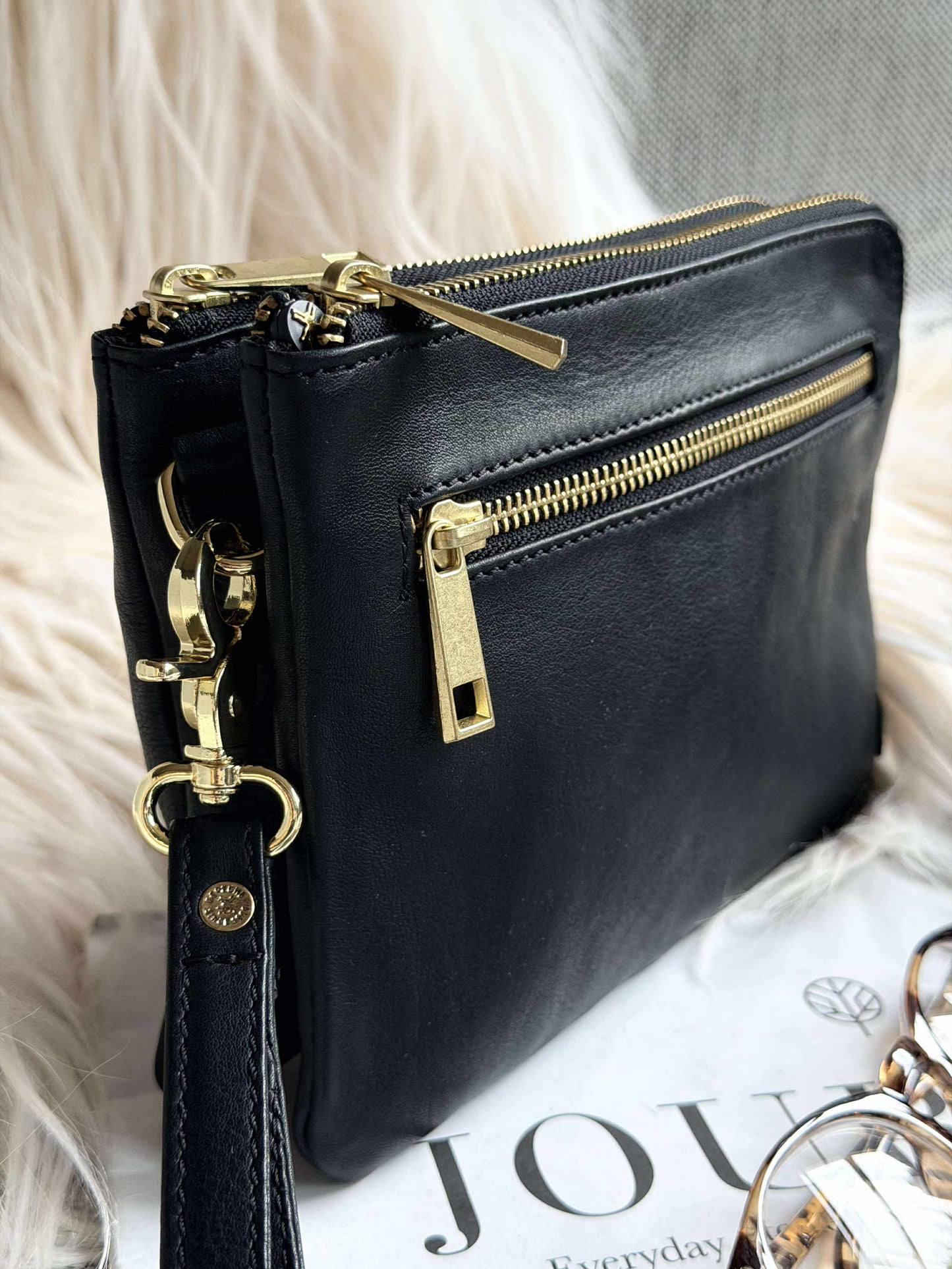Clutch Selma- Black / gold