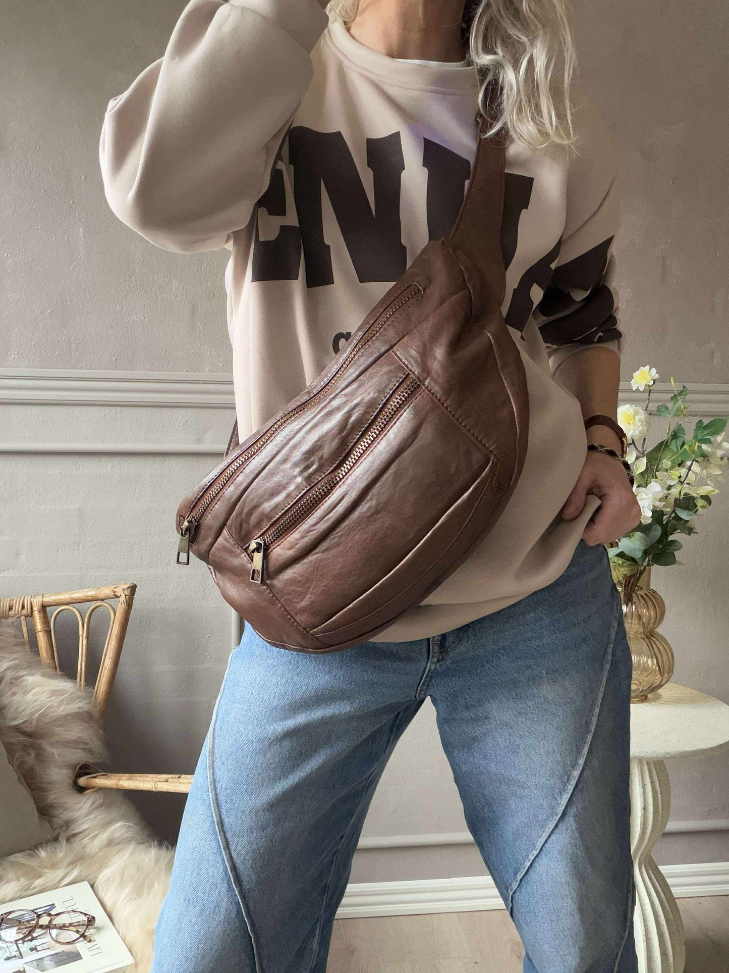 Bumbag XL MIRA - Chesterfield