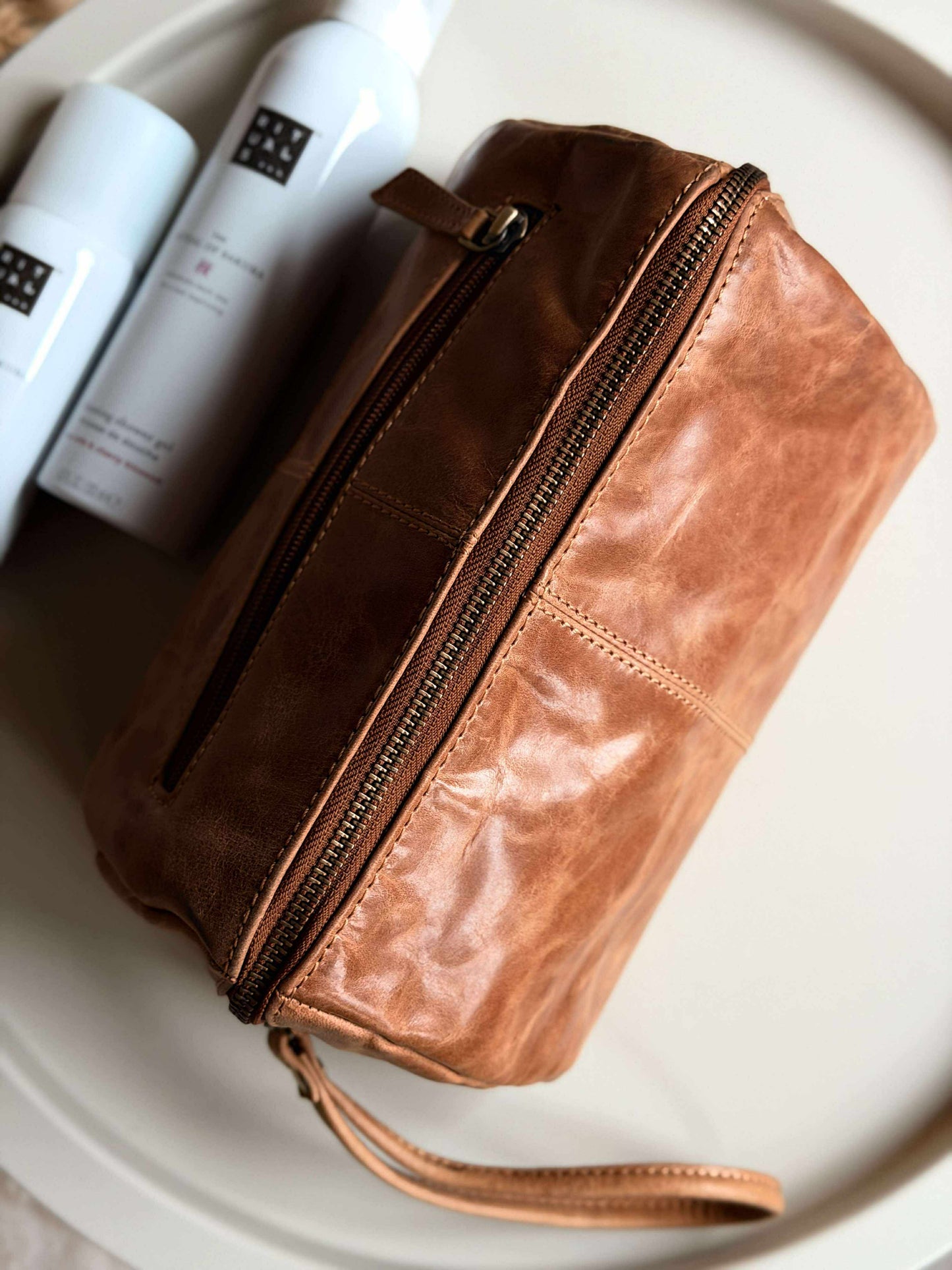 Toilettaske Nora - New Cognac
