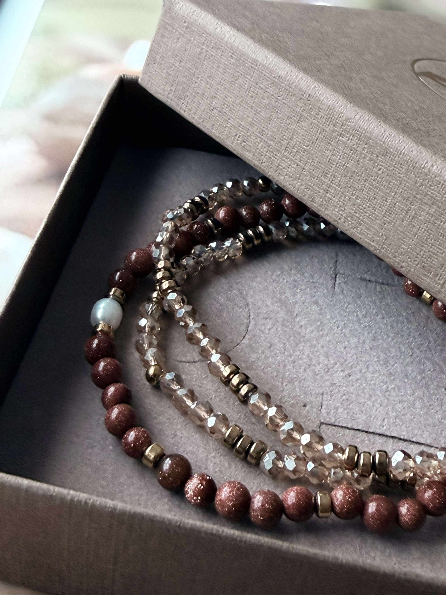 Armbånd Leah Natur/Cognac – Sæt med 3 stk