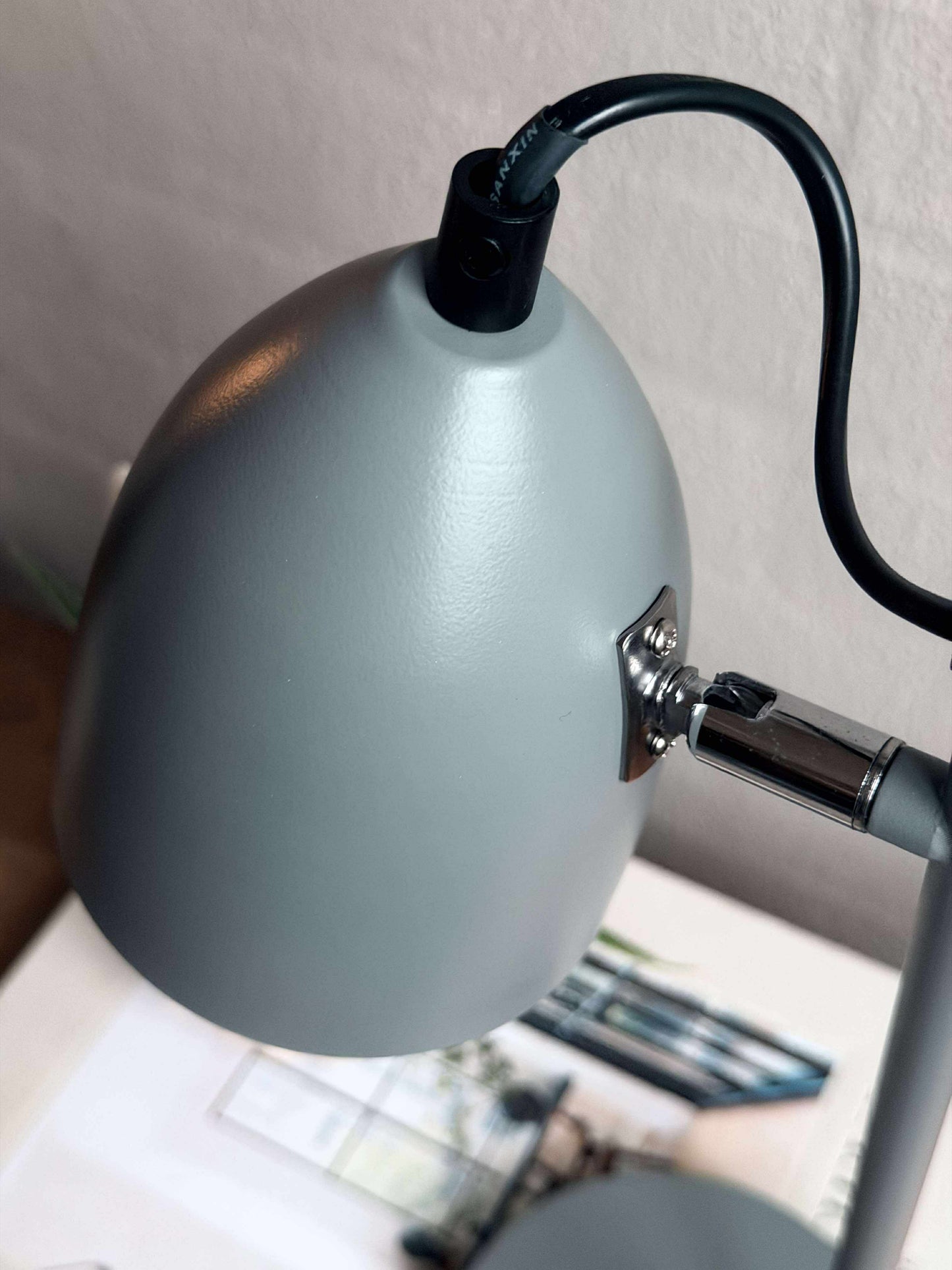 Bordlampe - Grå metal