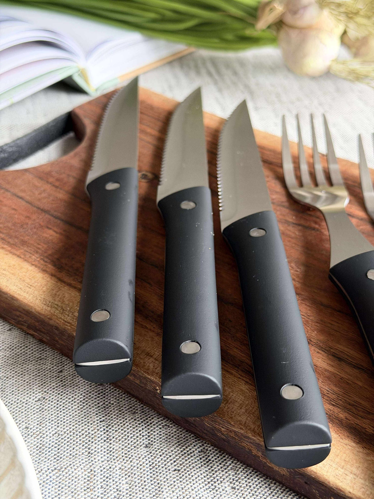 Bestik STEAK til 4 personer