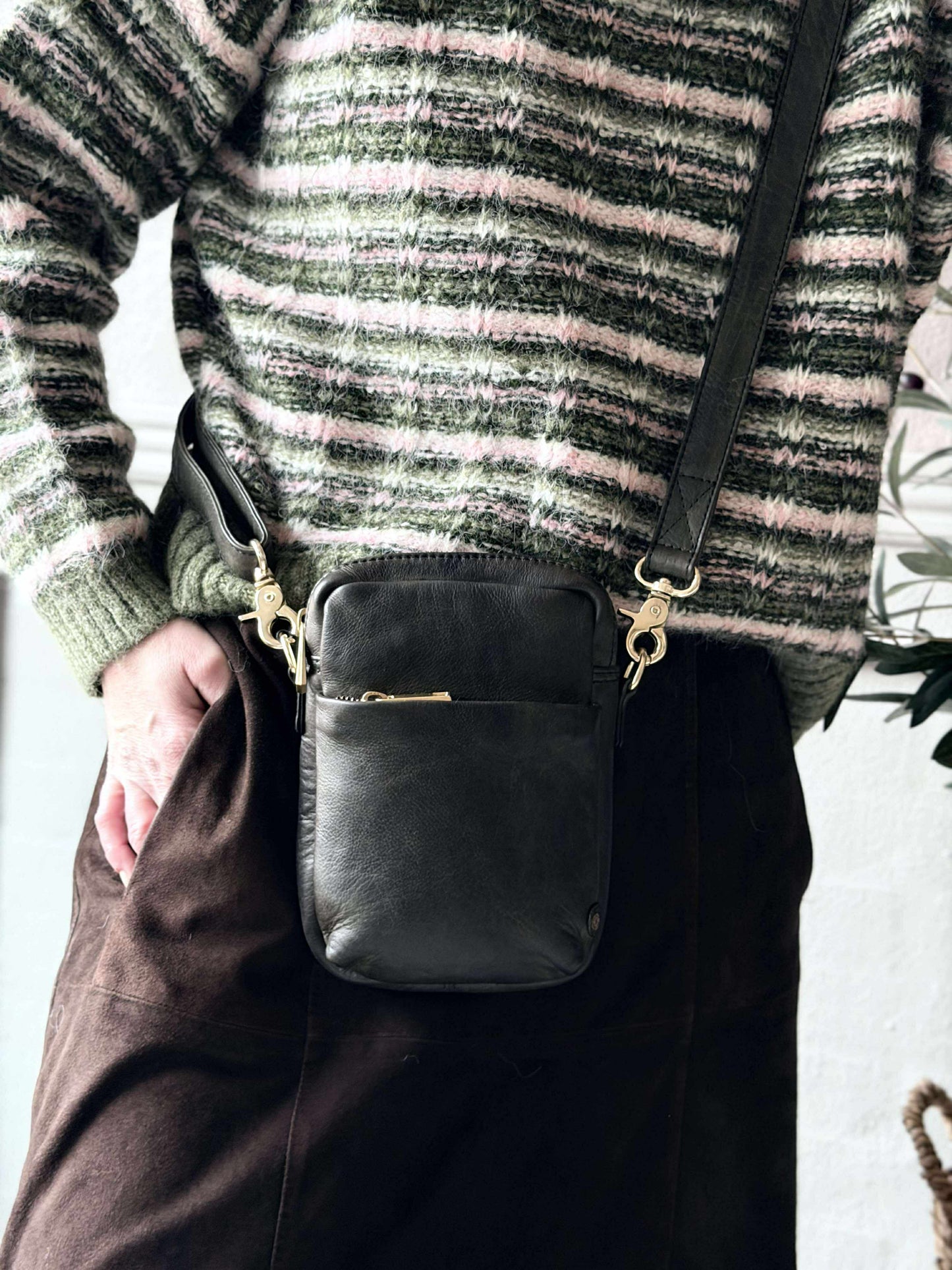 Mobiltaske Liva Army
