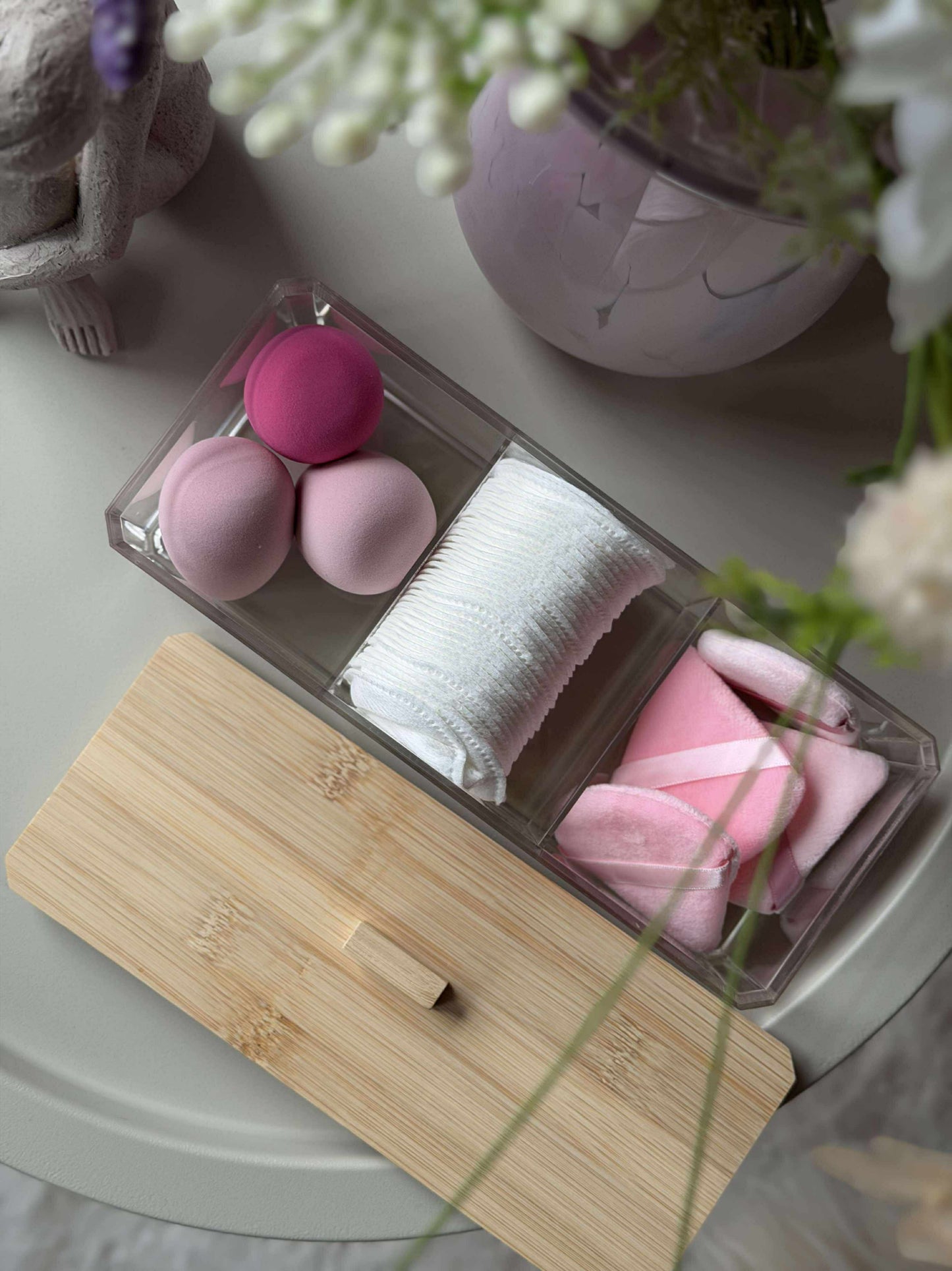 Makeup organiser med indhold