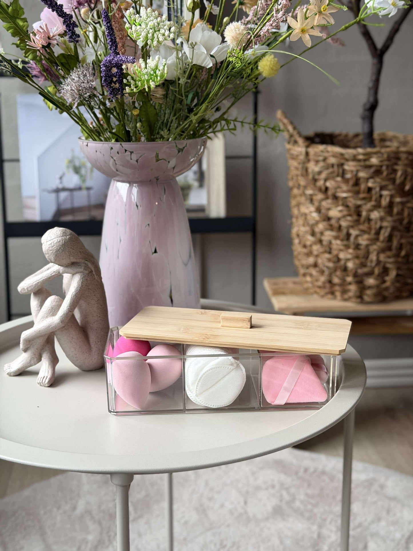 Makeup organiser med indhold