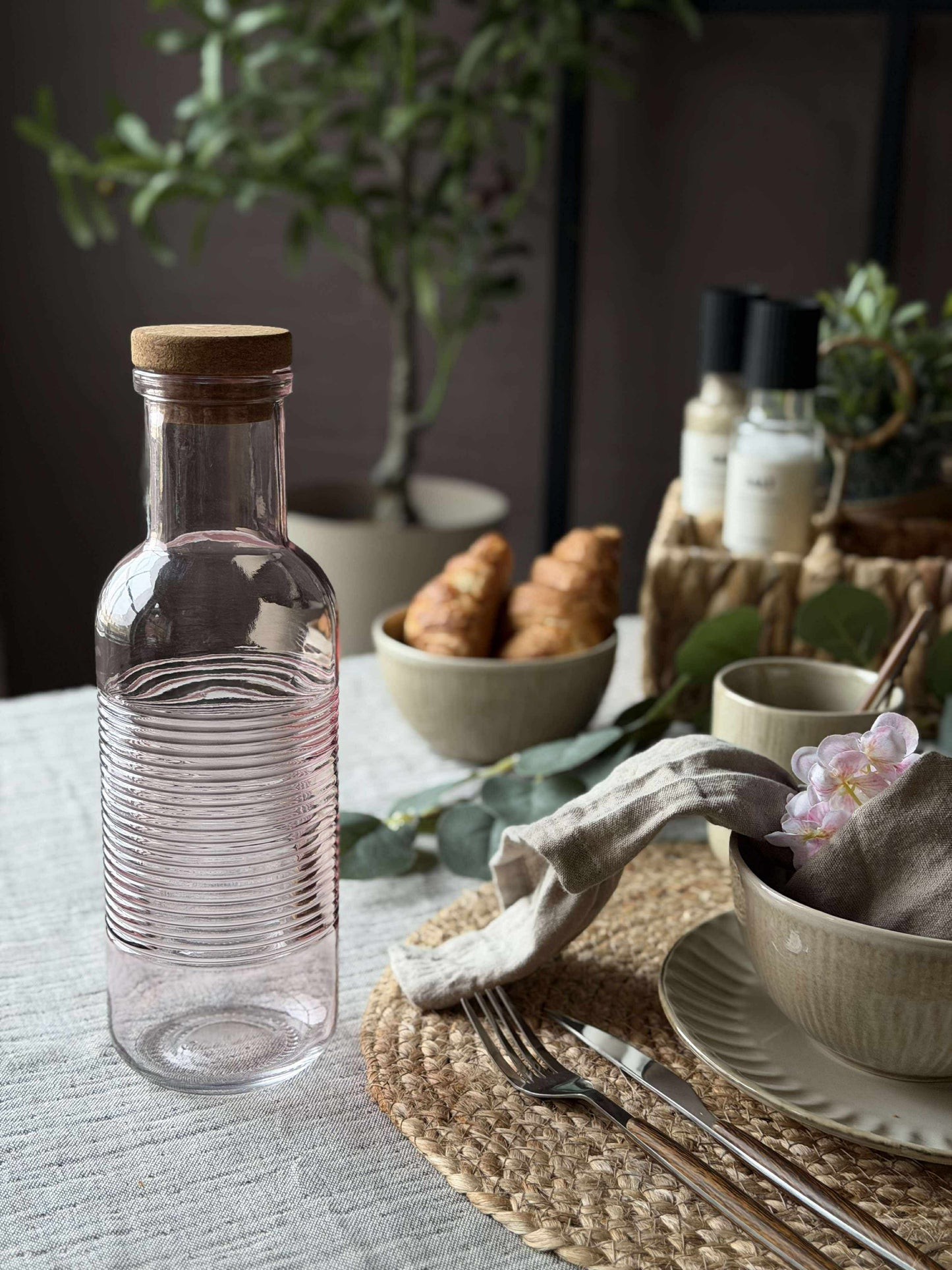 Vandflaske med korkprop – Rosa 1 ltr.