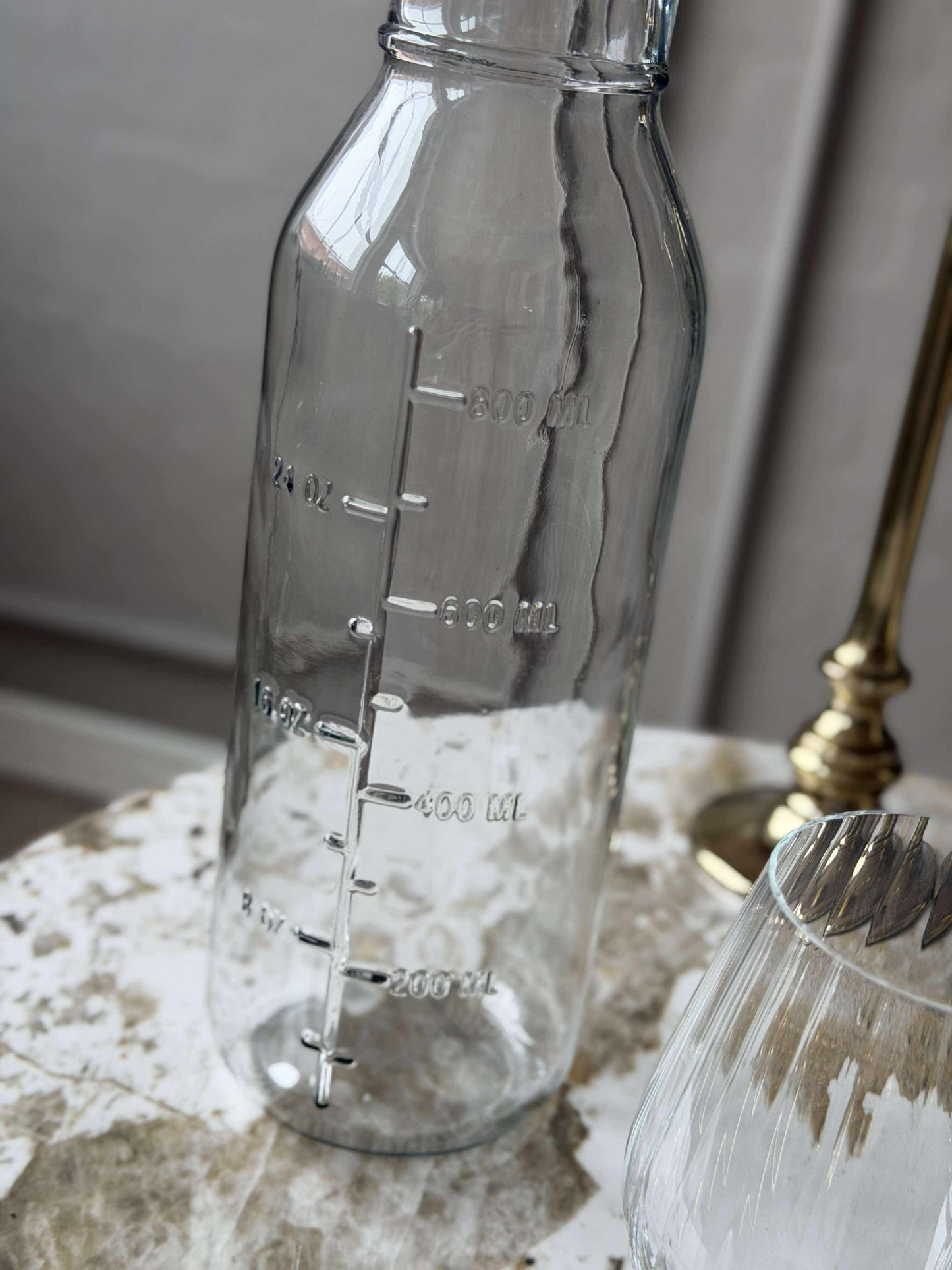 Glasflaske med Måleenheder - 1000 ml