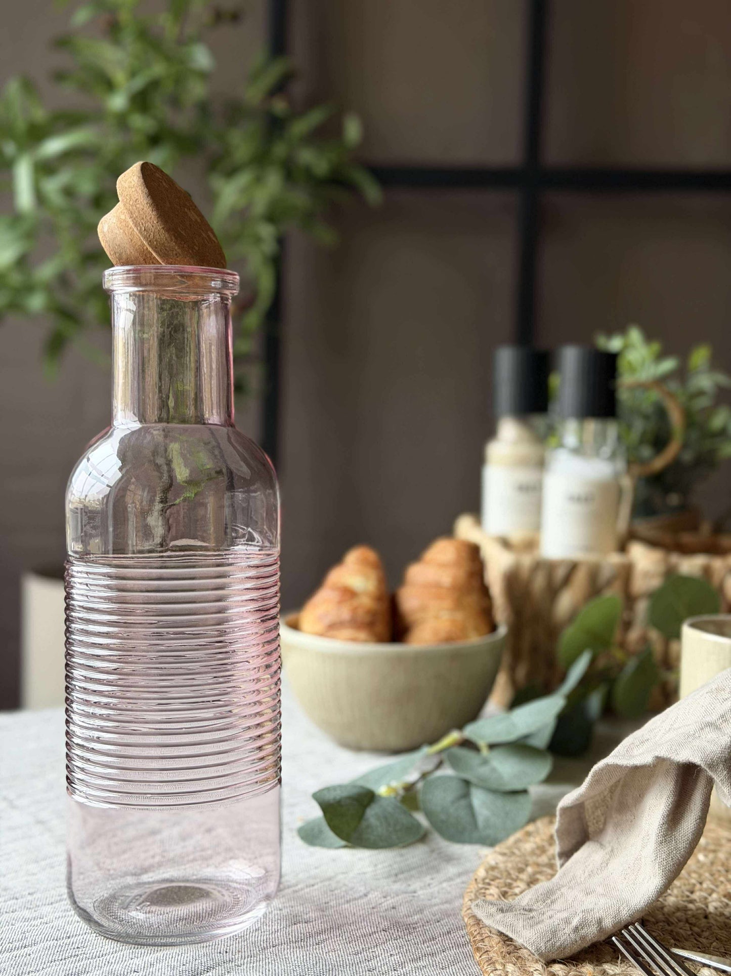 Vandflaske med korkprop – Rosa 1 ltr.