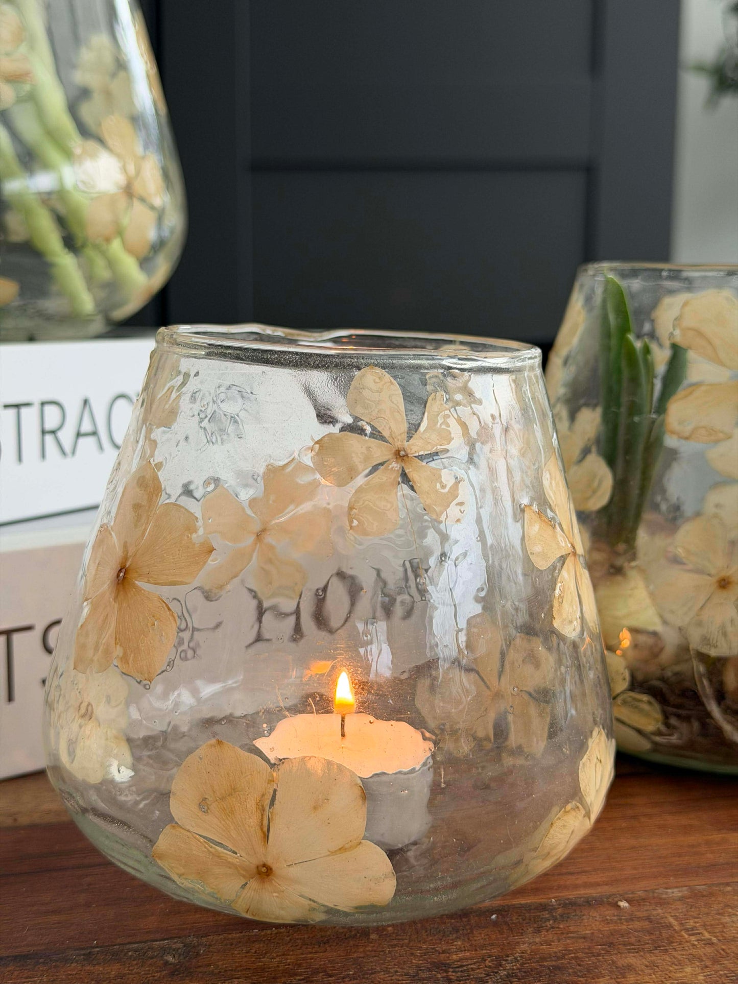 Lysestage - Glas med blomster - flere størrelser