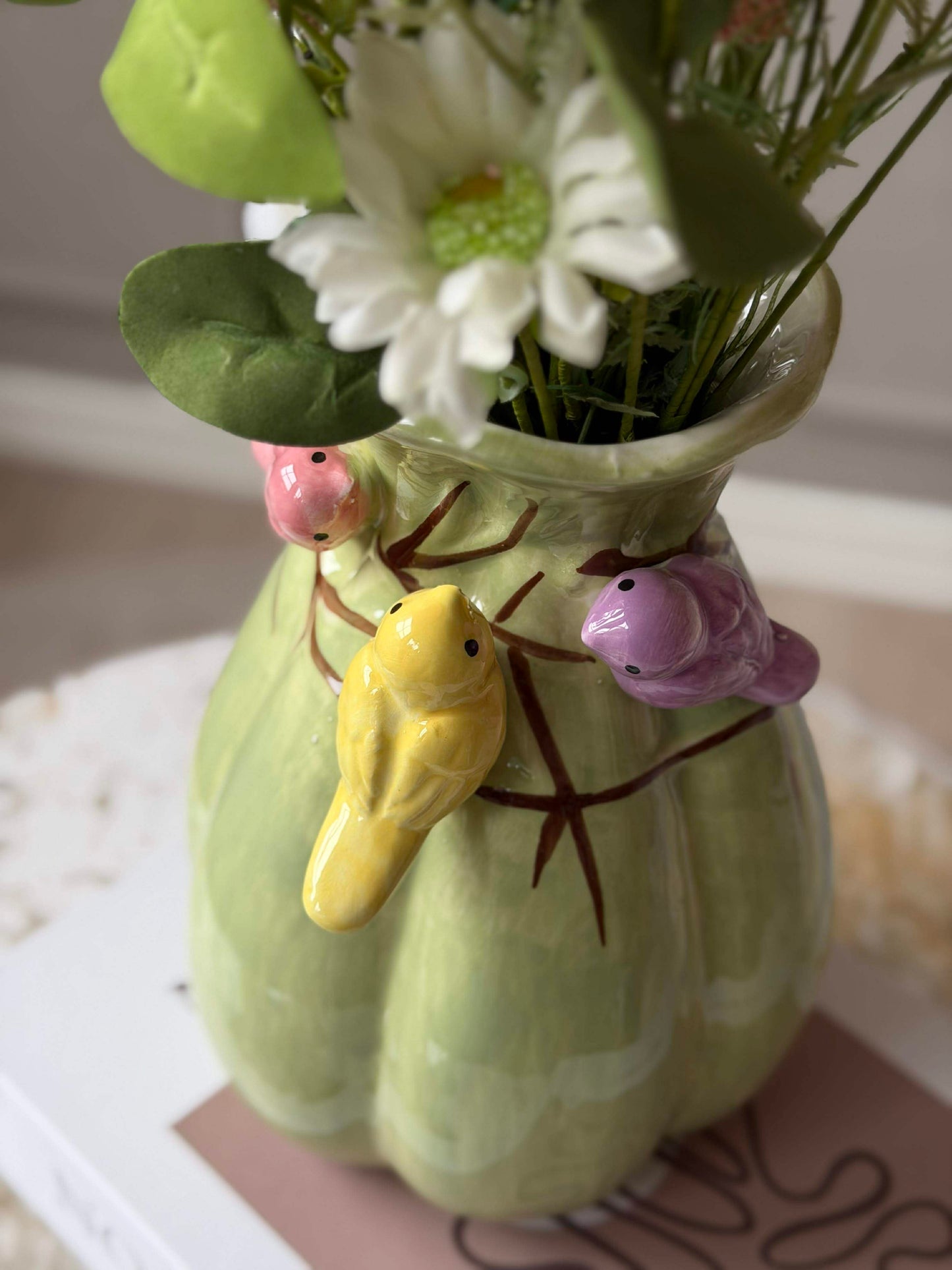 Vase med deko - Hvid eller Grøn