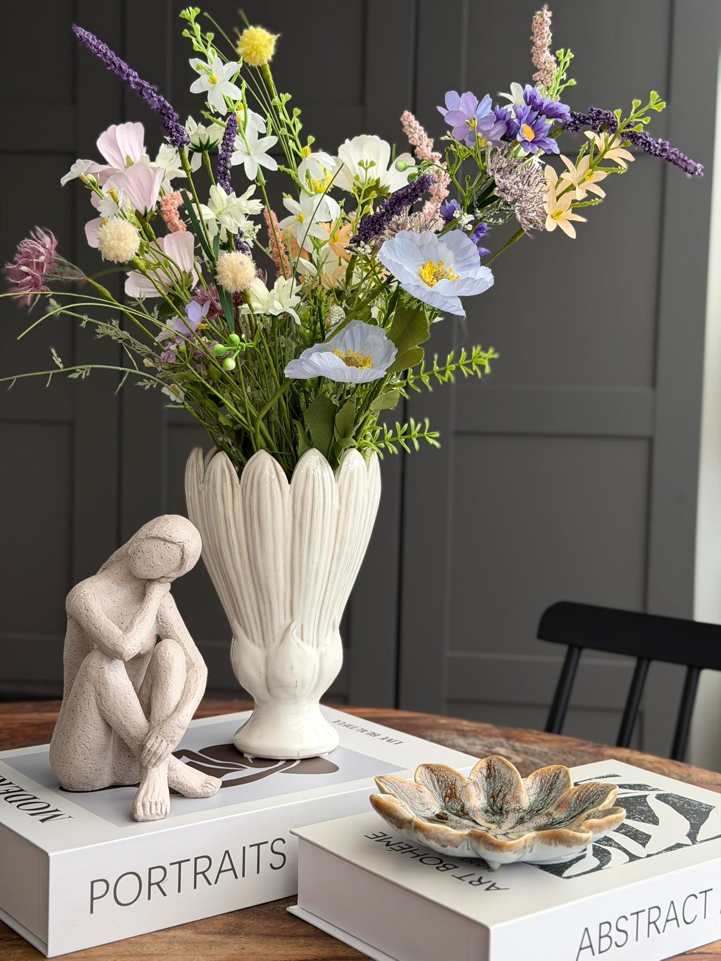 Vase flower
