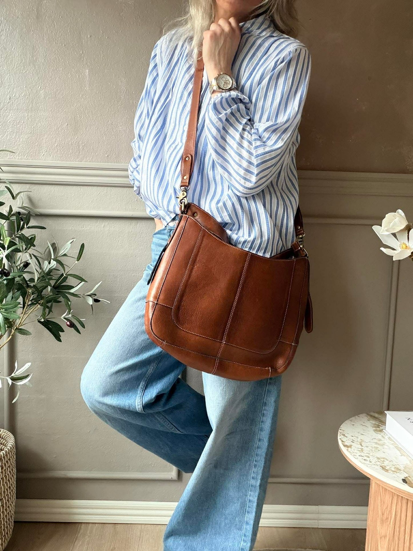 Skuldertaske Neri Small - Walnut