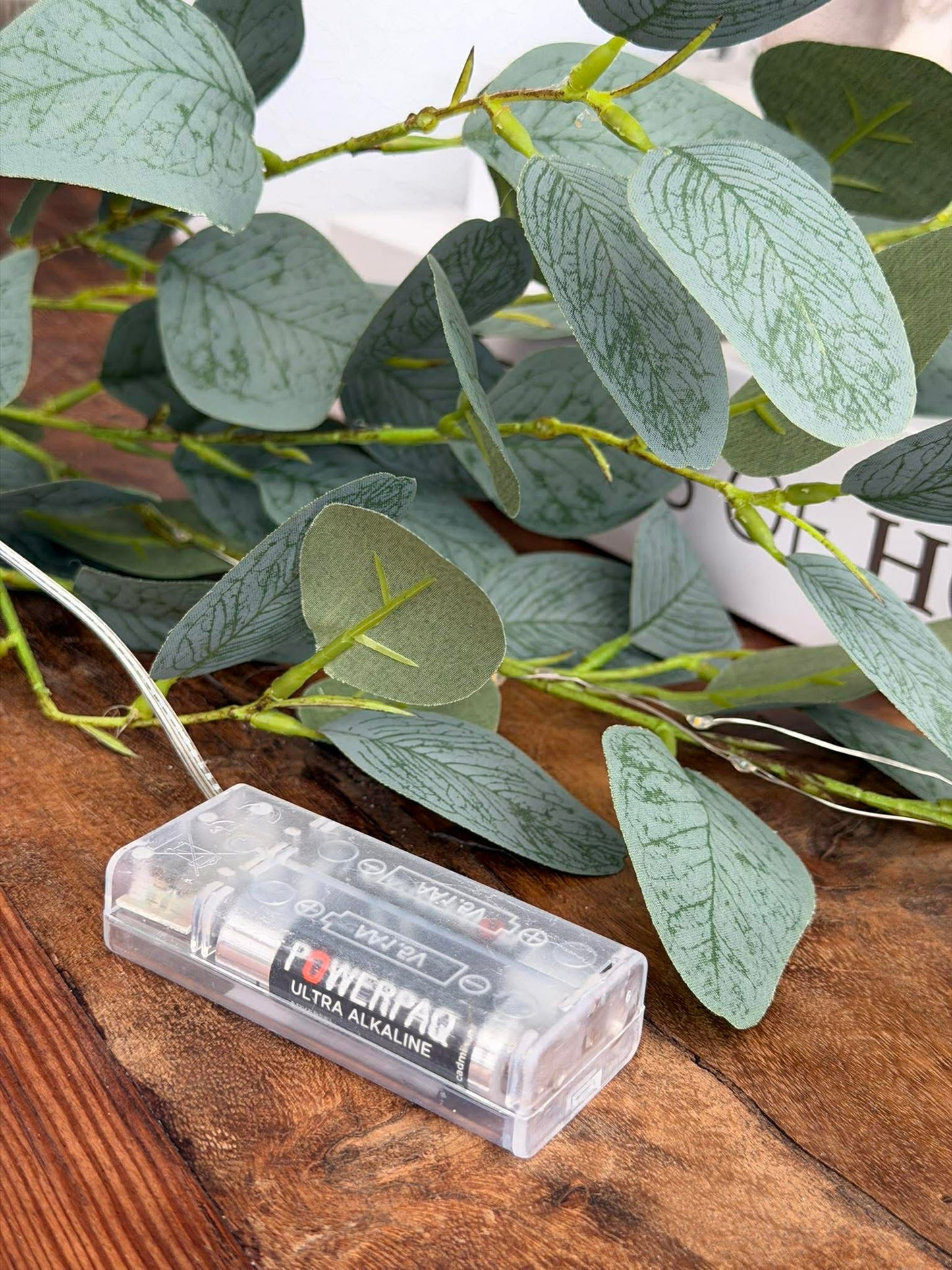 Eucalyptus gren med lys - 100cm