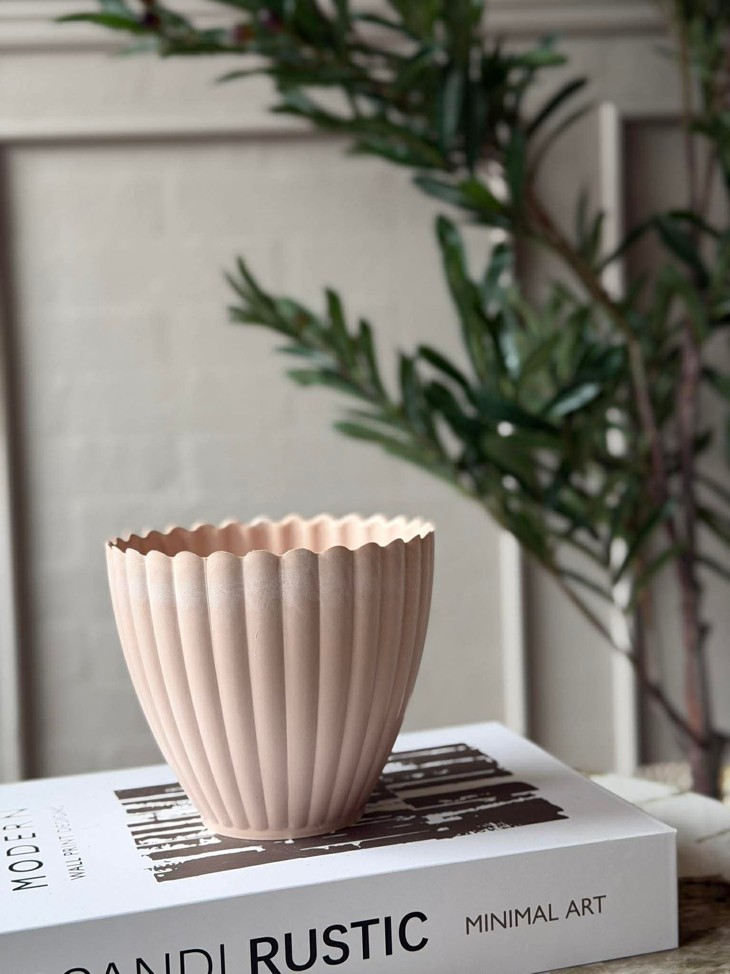 Potte i beton look - Lille Rosa