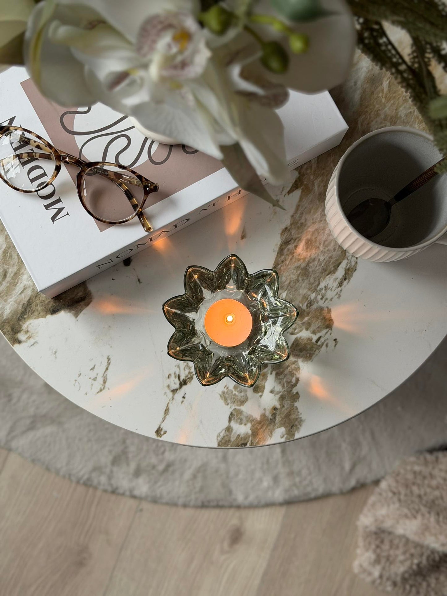 Lysestage Lilly - Flere farver