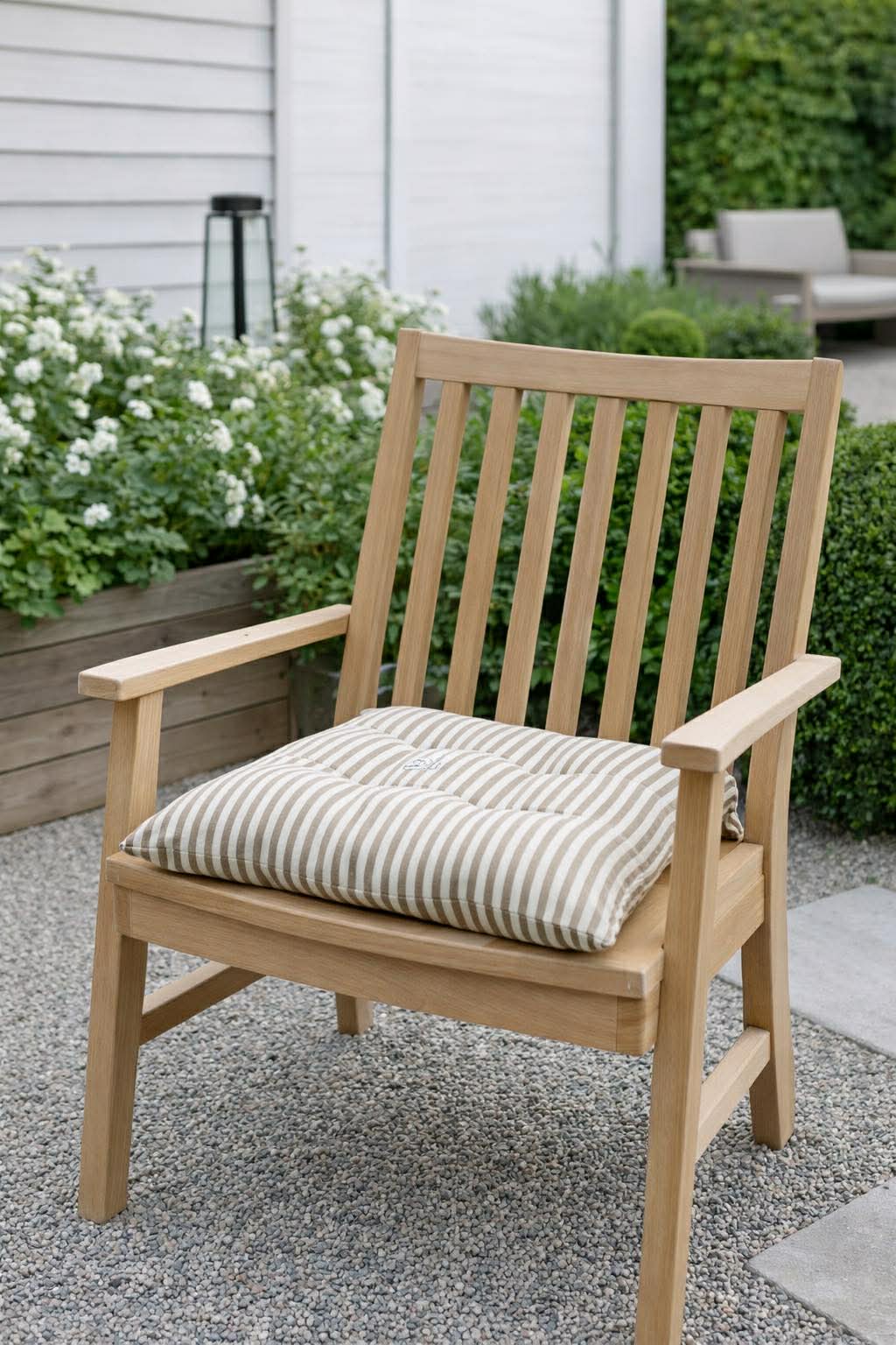 Stolehynde med fyld - Beige Striber 40x40cm