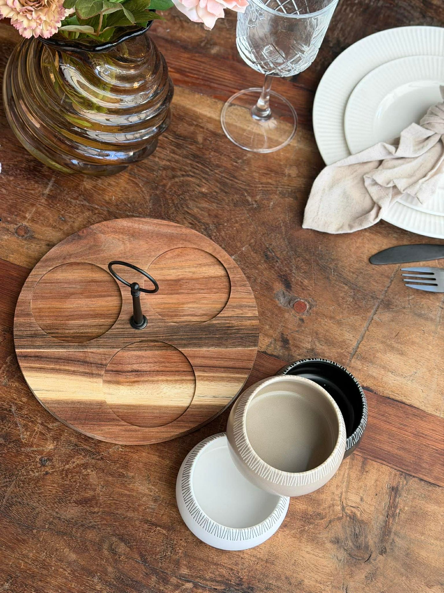 Tapas - 3 skåle på rundt fad