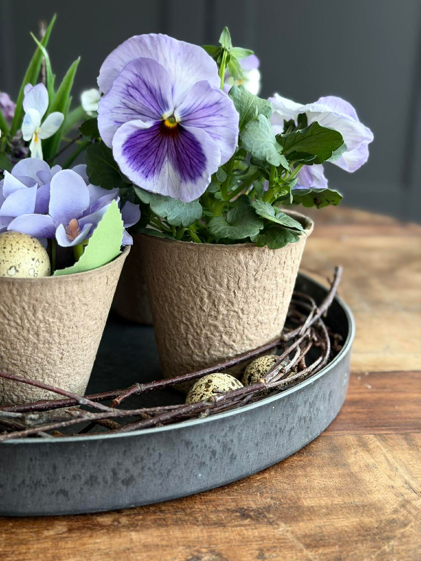 Rund fad / bakke i beton look - Mellem