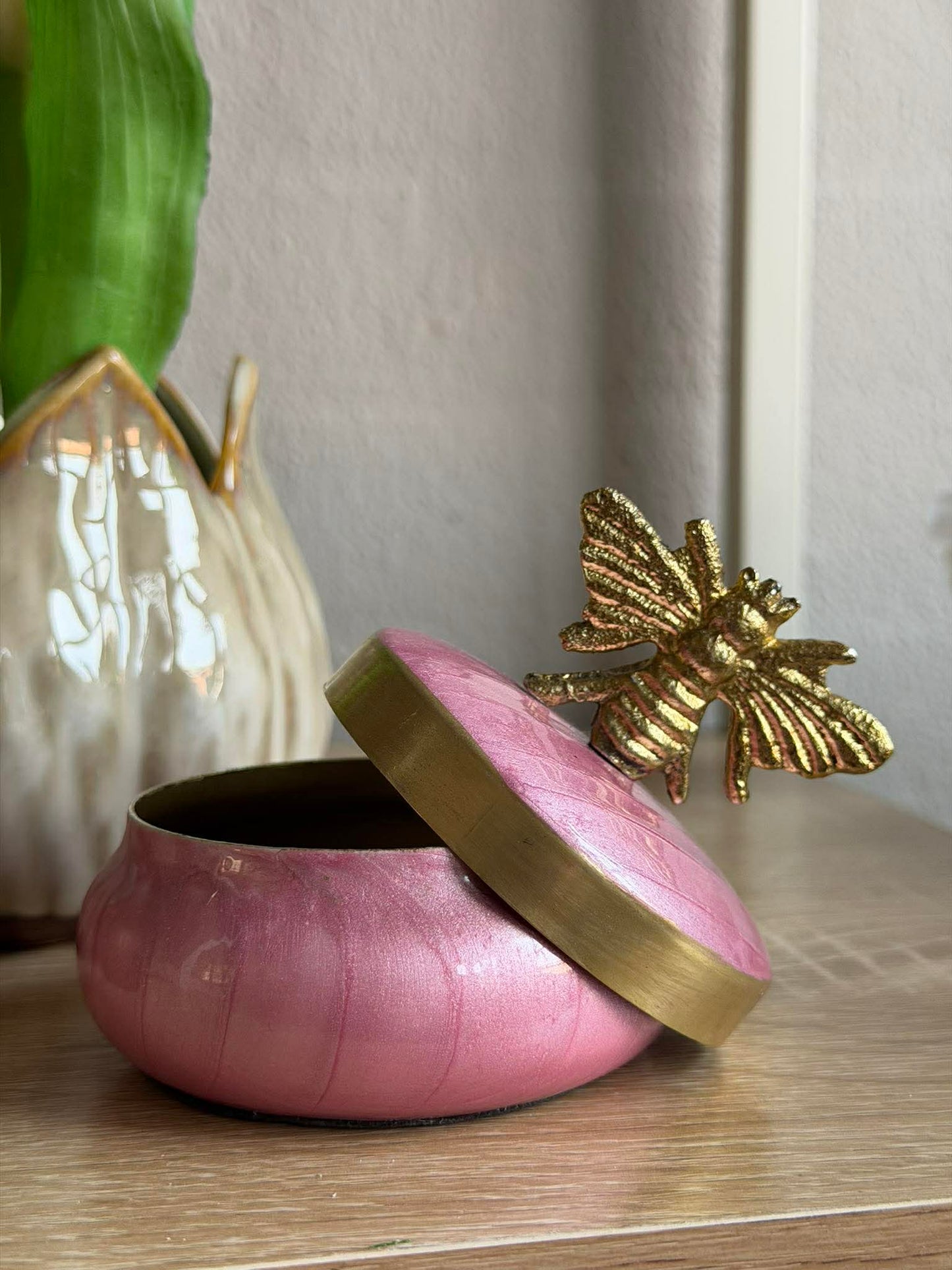 Krukke med låg – Pink med Bi