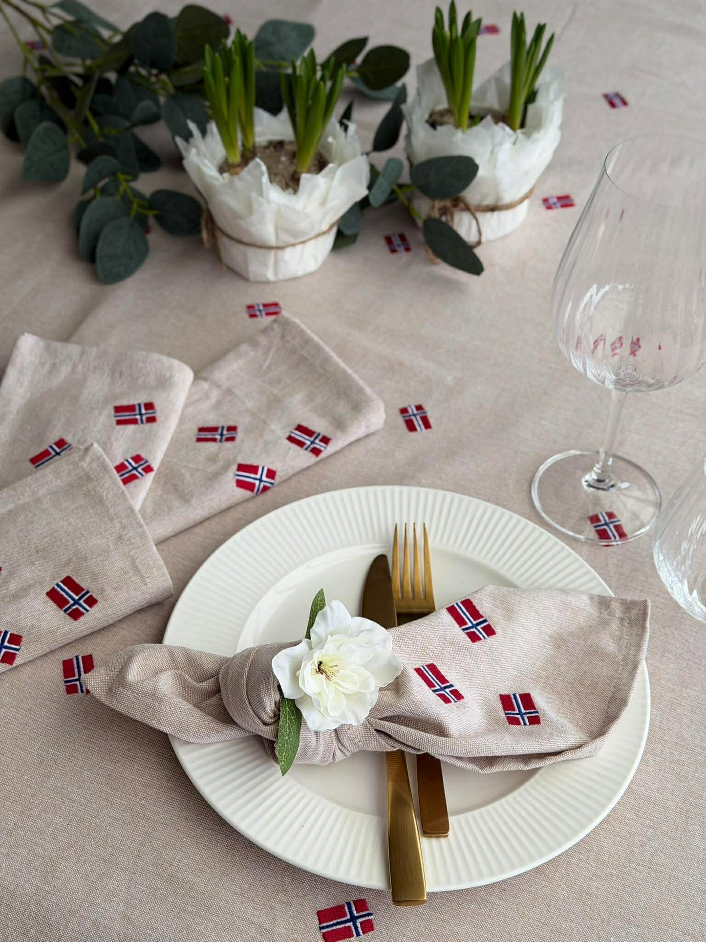 Mundservietter med Norske flag – 4 stk