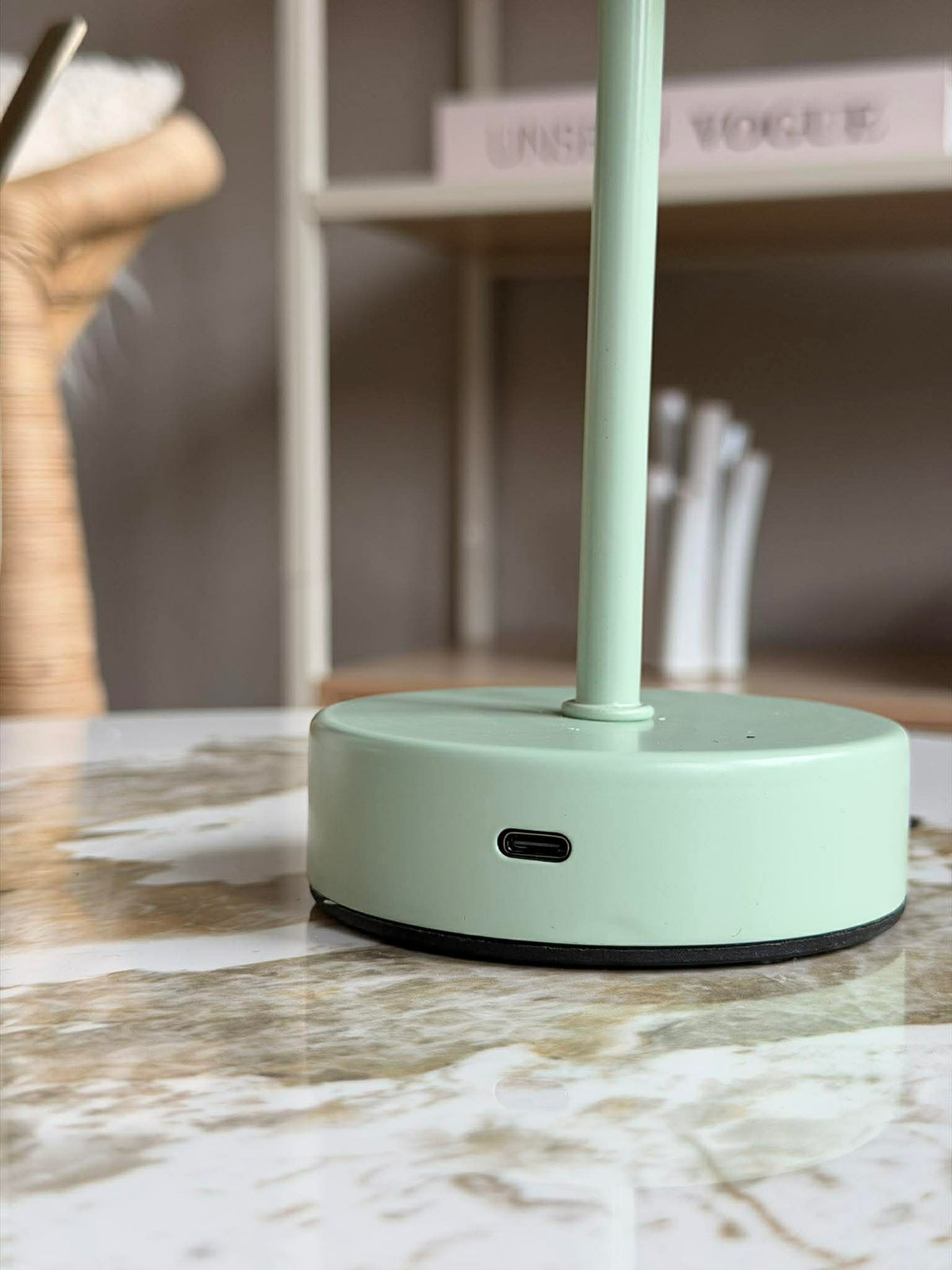 Bordlampe med touch - Grøn