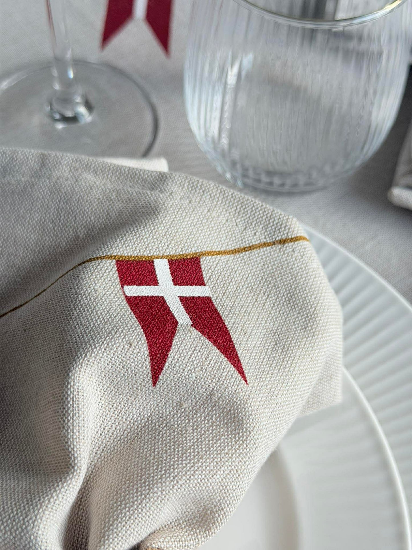Mundservietter med flag -  4 stk