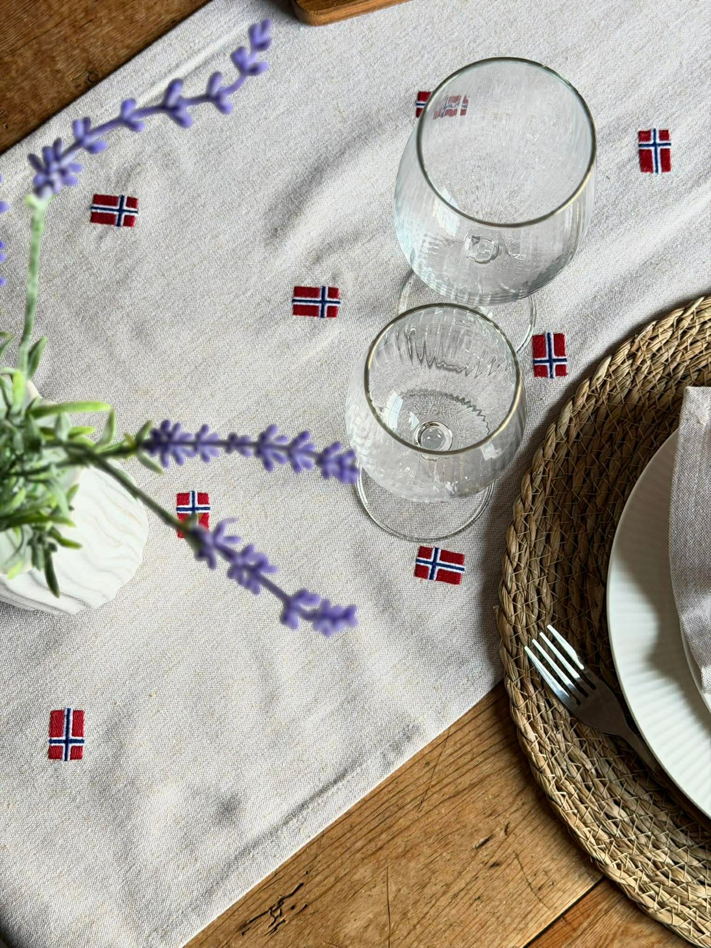 Bordløber med Norske flag – Flere størrelser