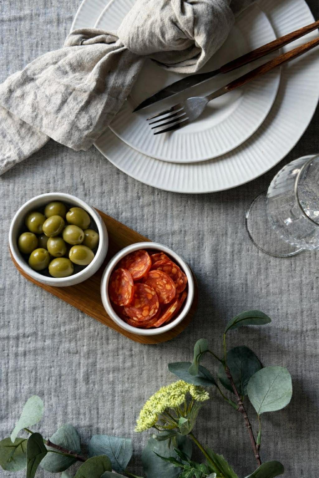 Tapas - 2 skåle og fad