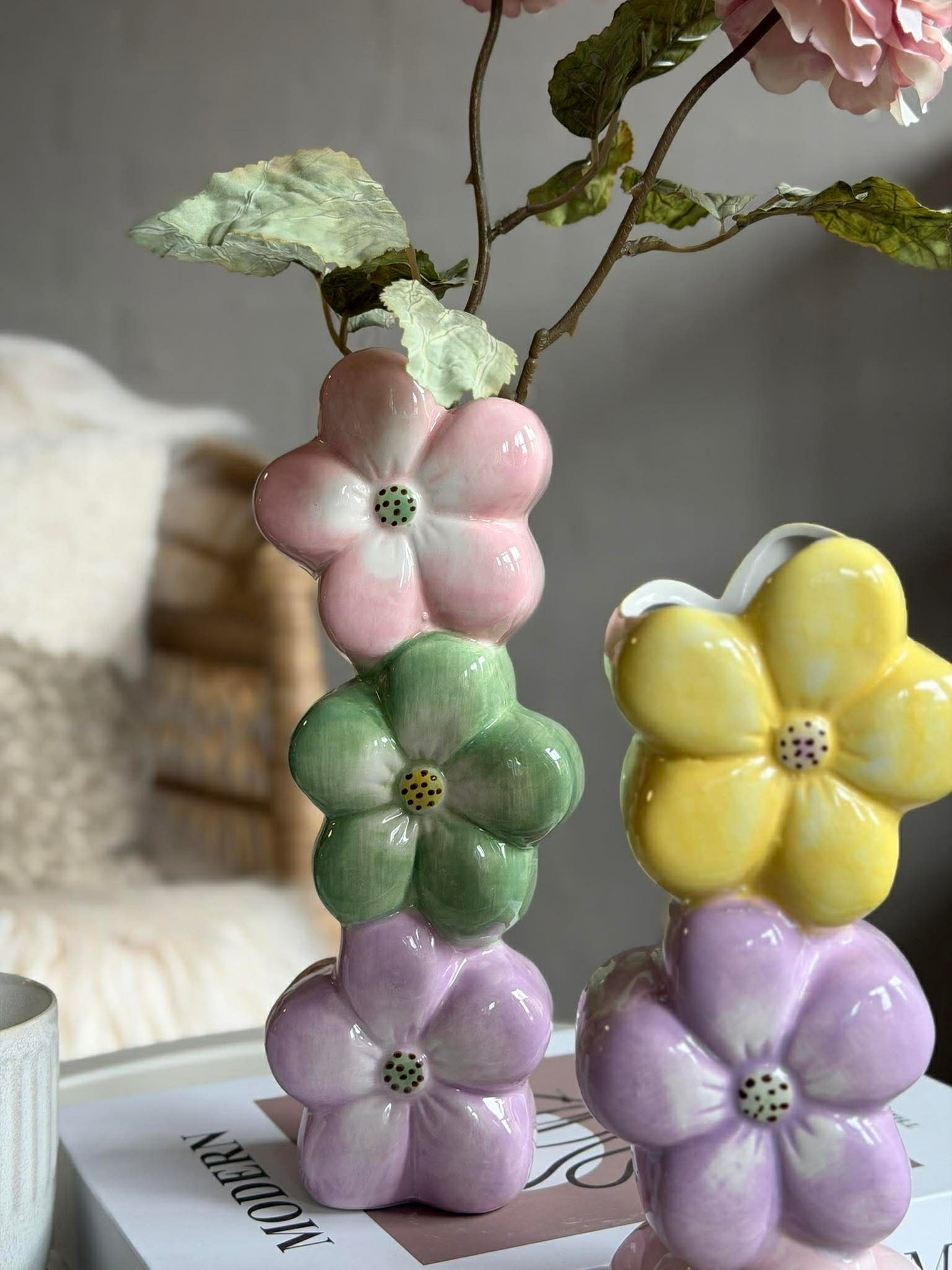 Vase med pastel blomster - Color mix