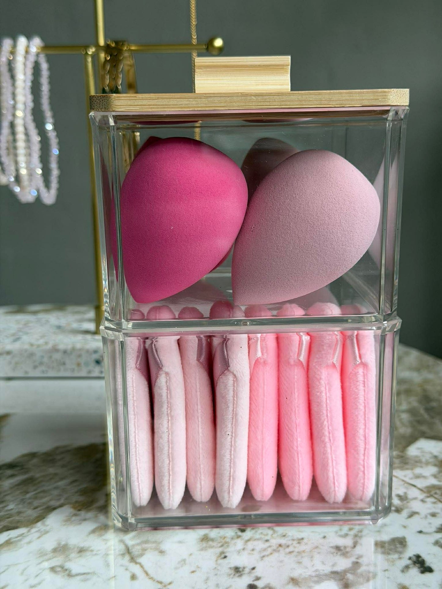 Makeup organiser med svampe - 2 lag