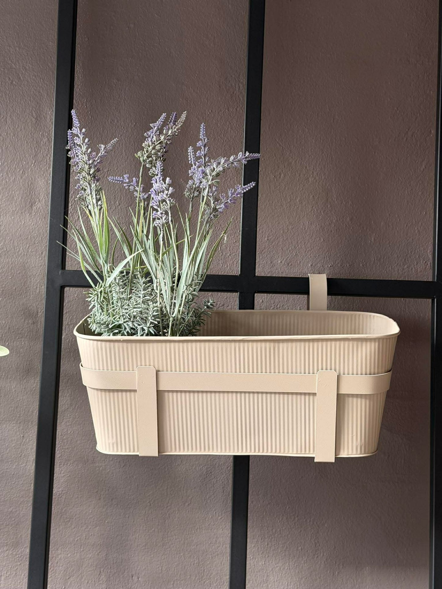 Altankasse Metal Beige