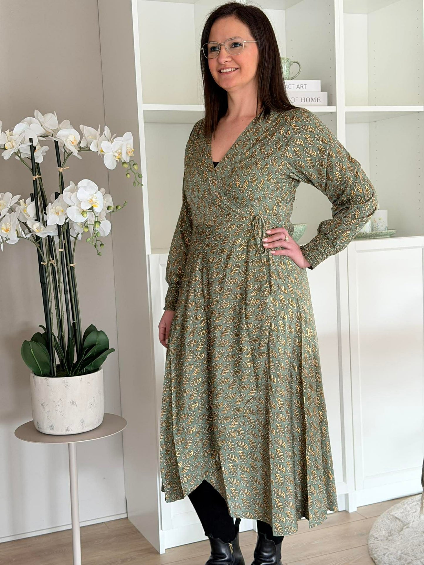 Kjole Luna wrap - Olive Mist