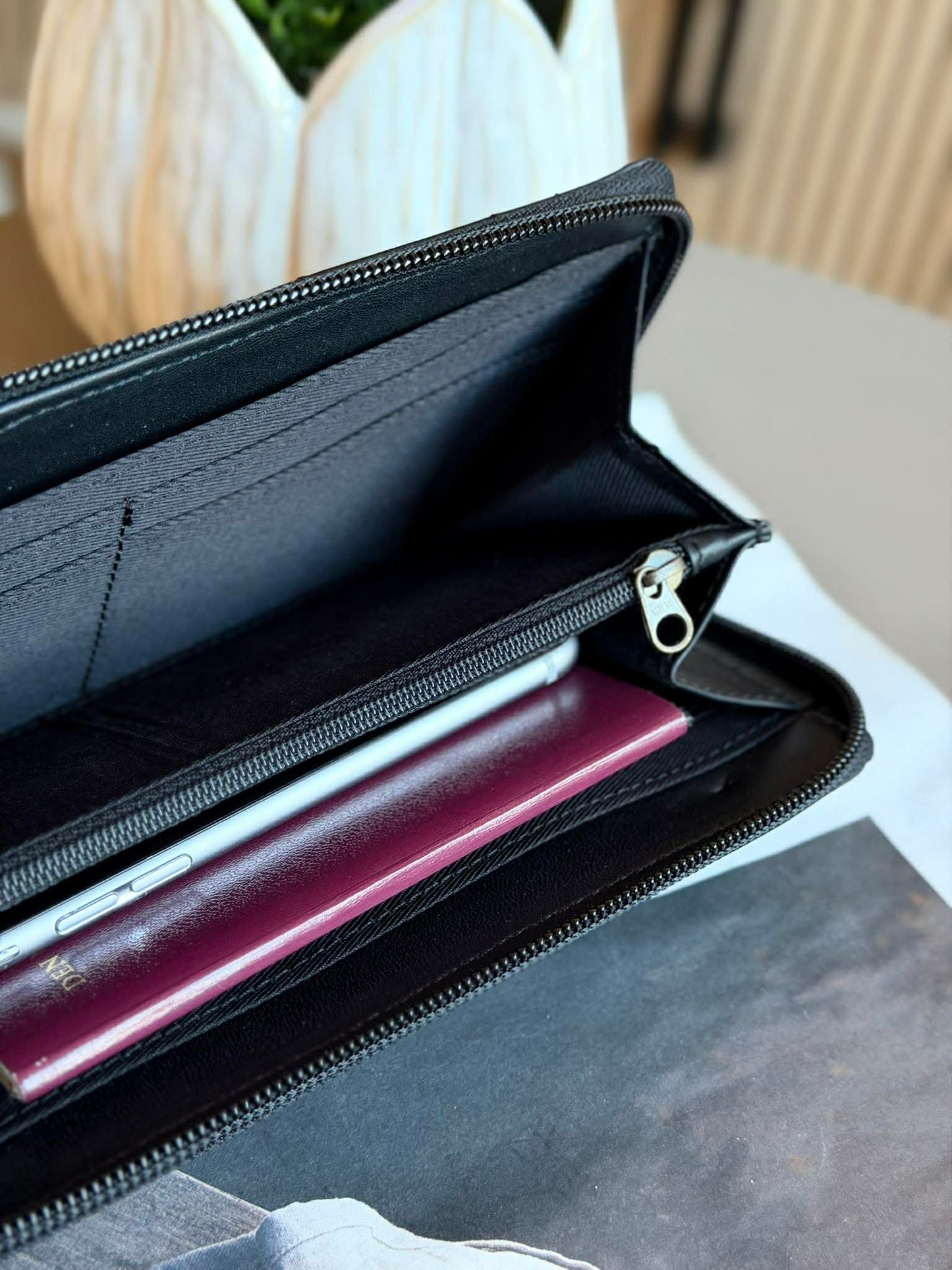 Clutch med nitter - LIMA Small black