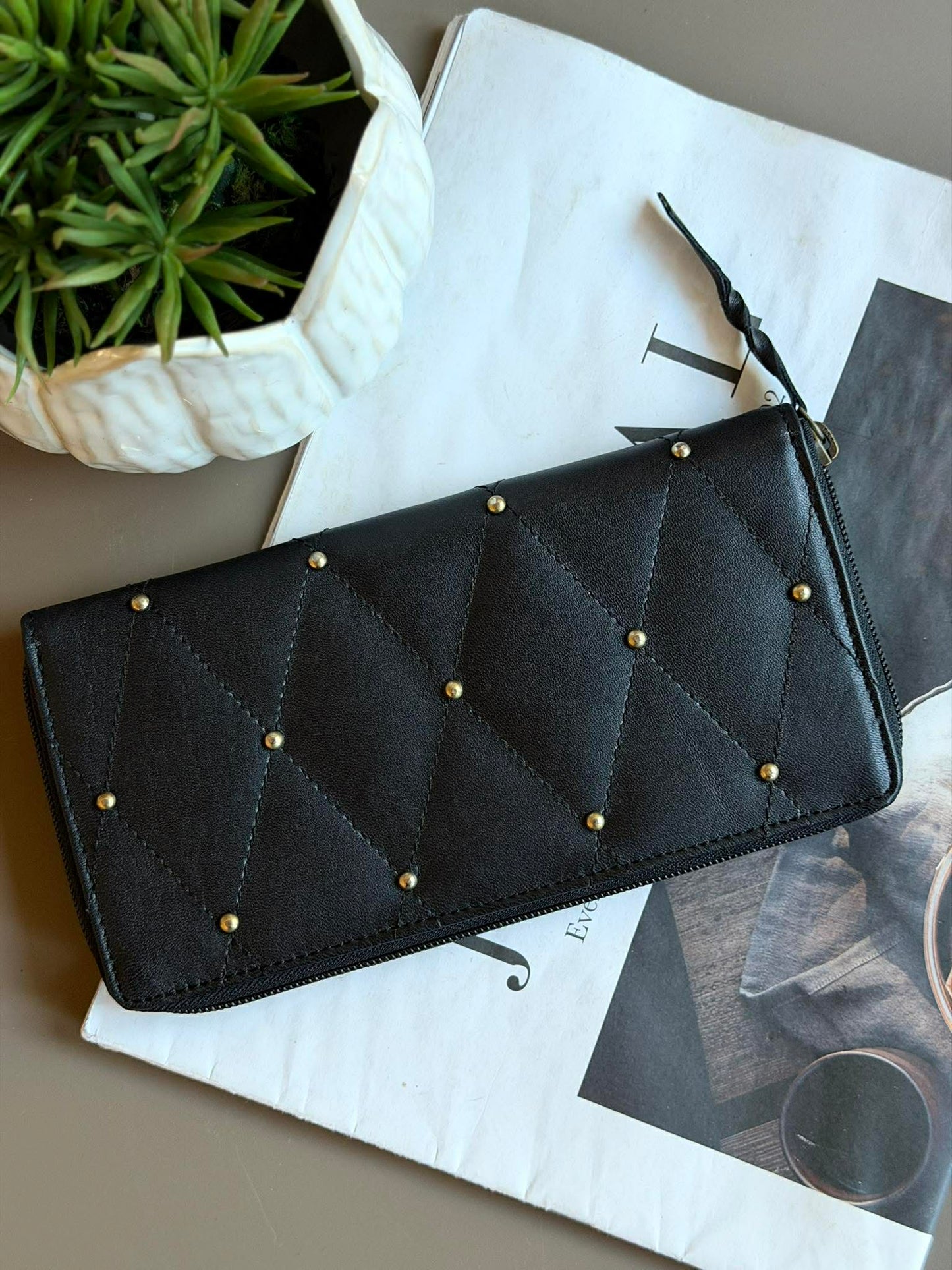 Clutch med nitter - LIMA Small black