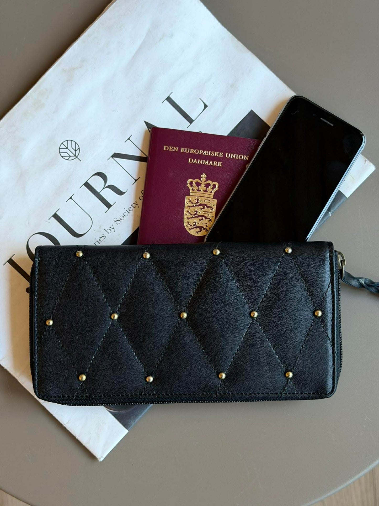 Clutch med nitter - LIMA Small black