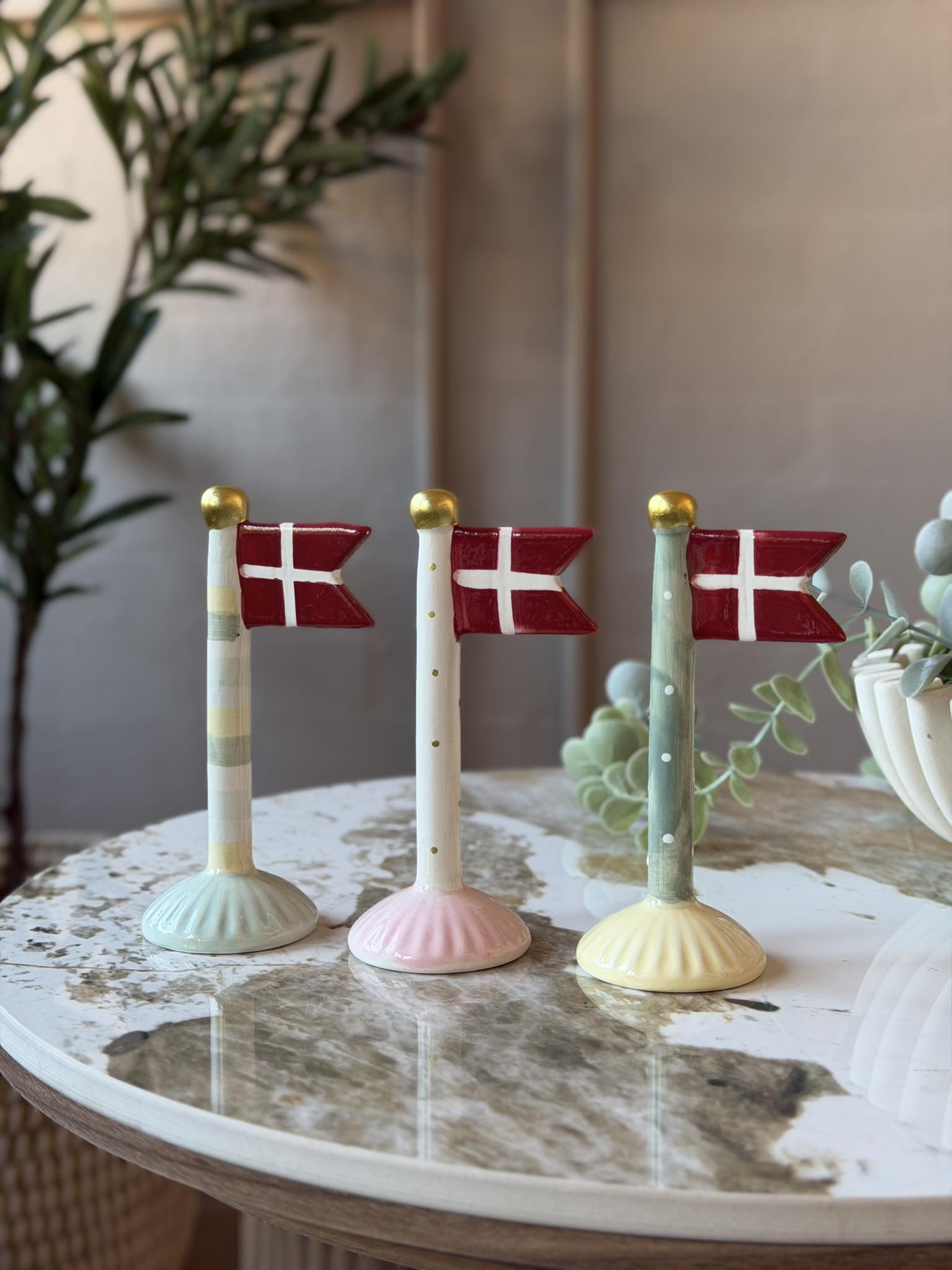 Ceramic Flags Flag keramik – Mix H 14 cm – VIAMAJA
