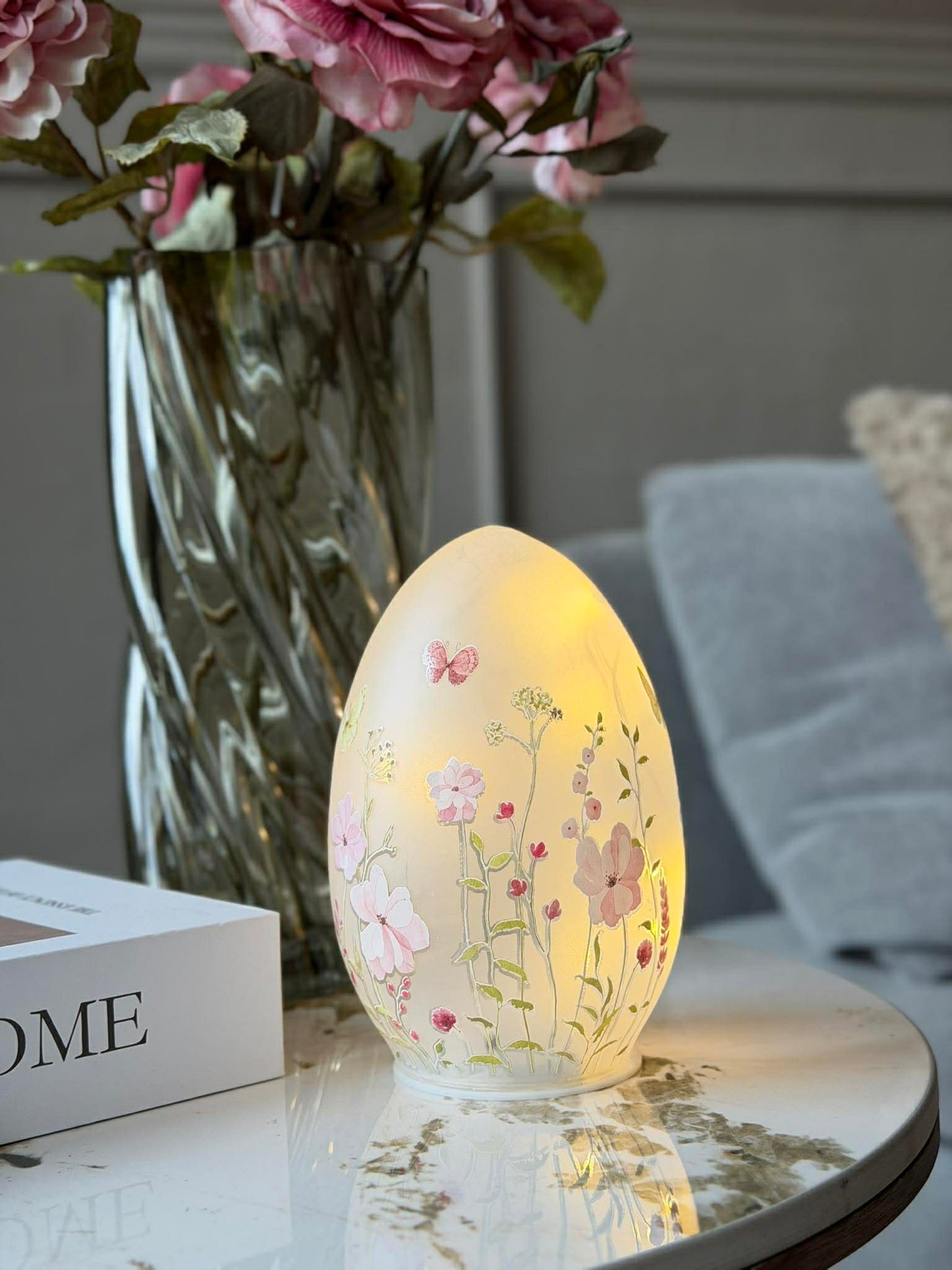 Lampe LED med blomster