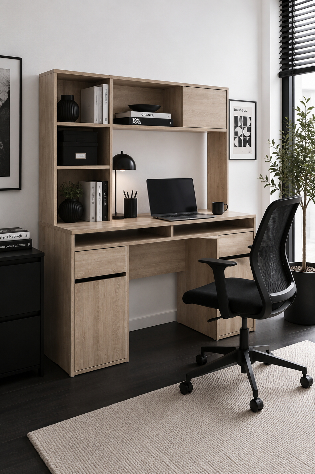 Skrivebord med overreol - Wood