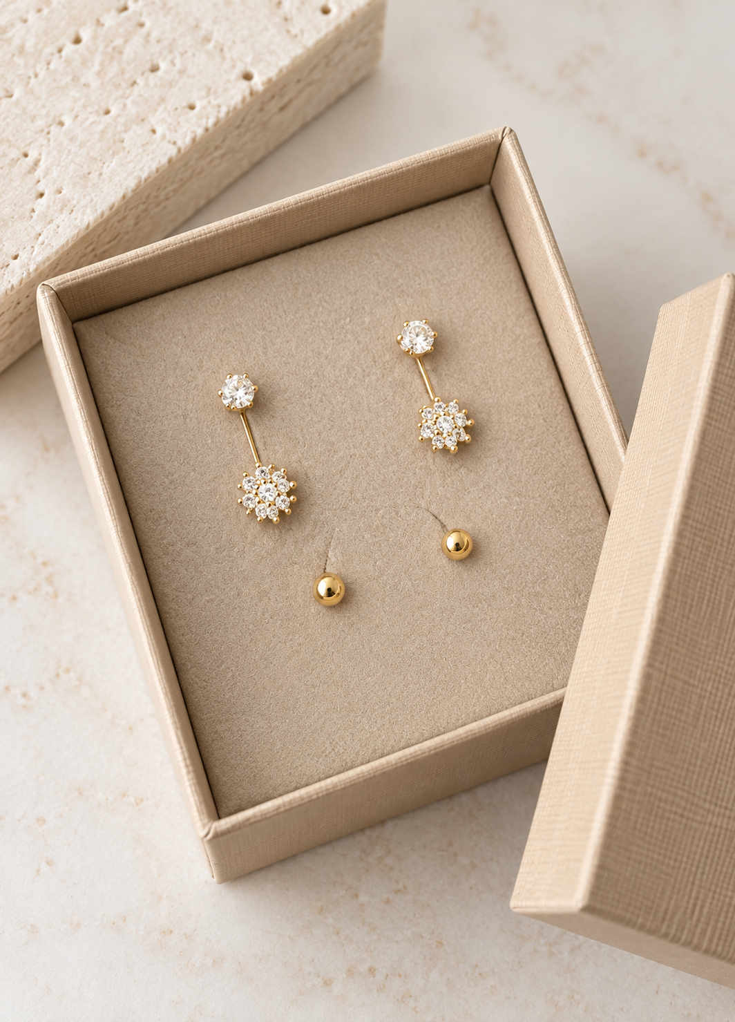 Mix box med 6 øreringe - Ivy 18k forgyldt