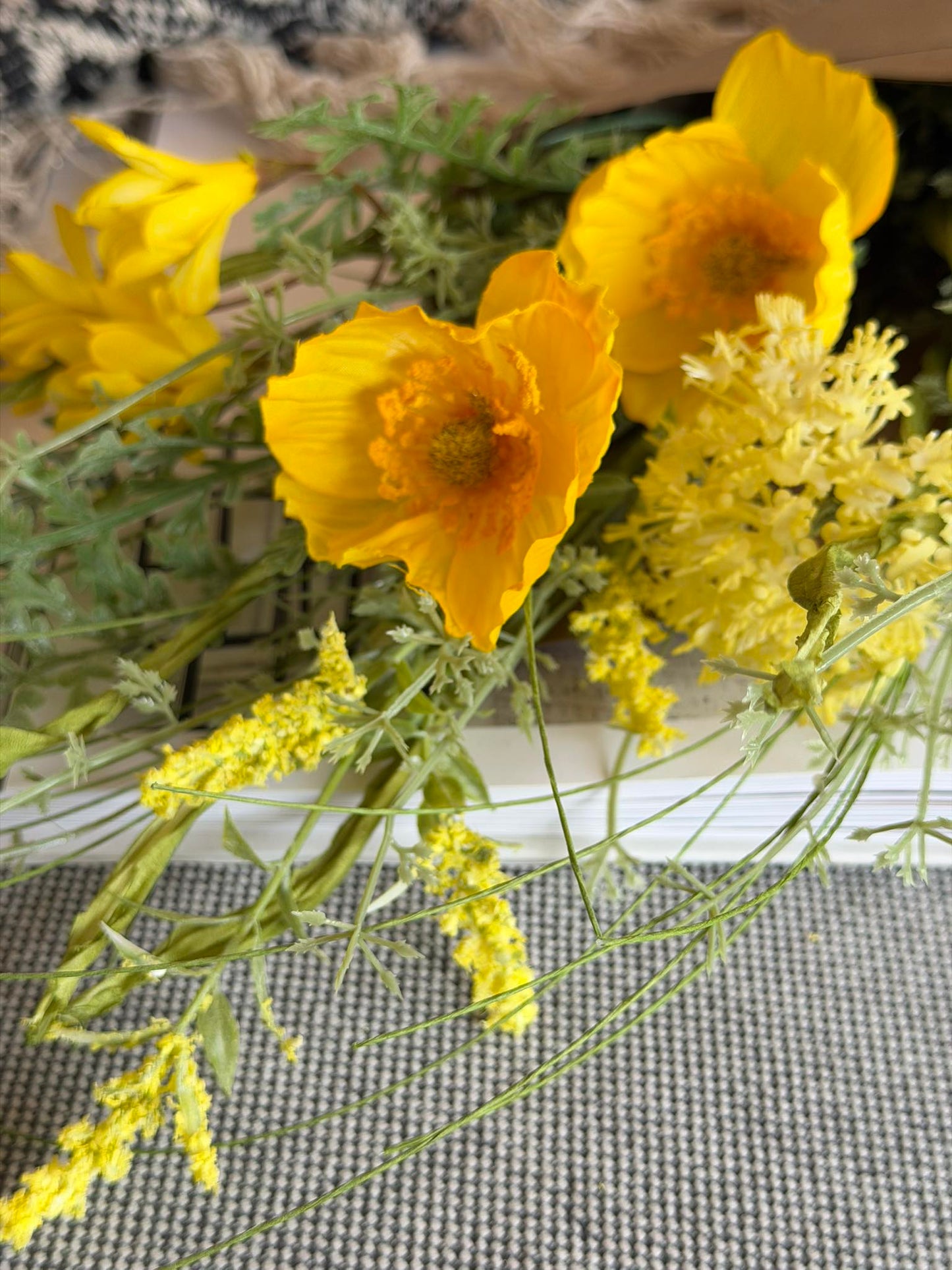 Buket WILD FLORA - Gul