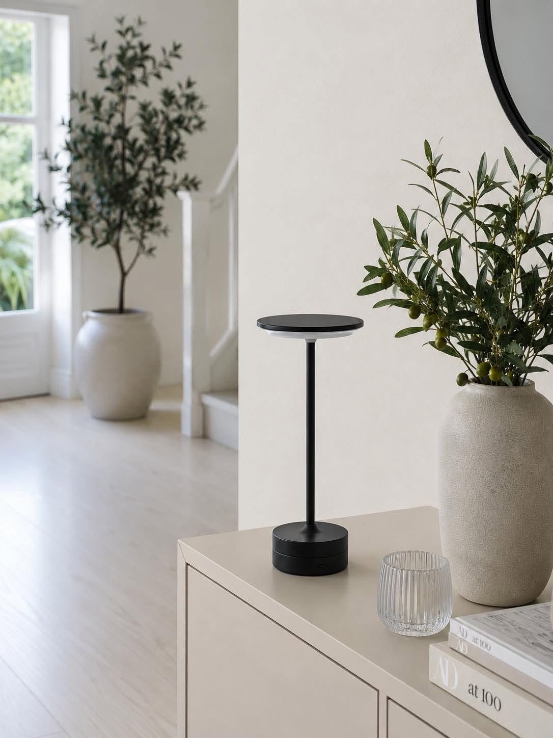 LED Bordlampe genopladelig – Lux Black