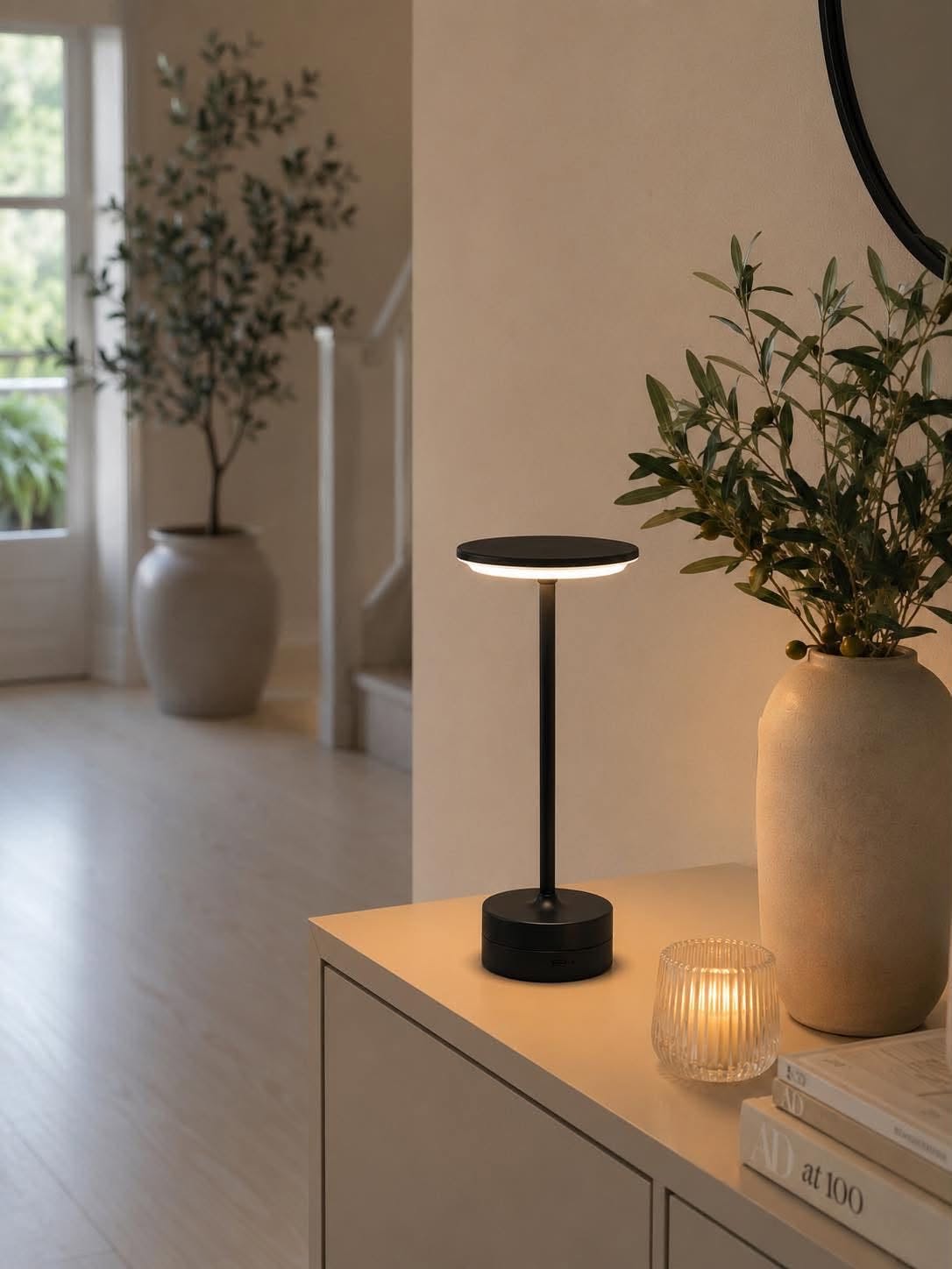 LED Bordlampe genopladelig – Lux Black